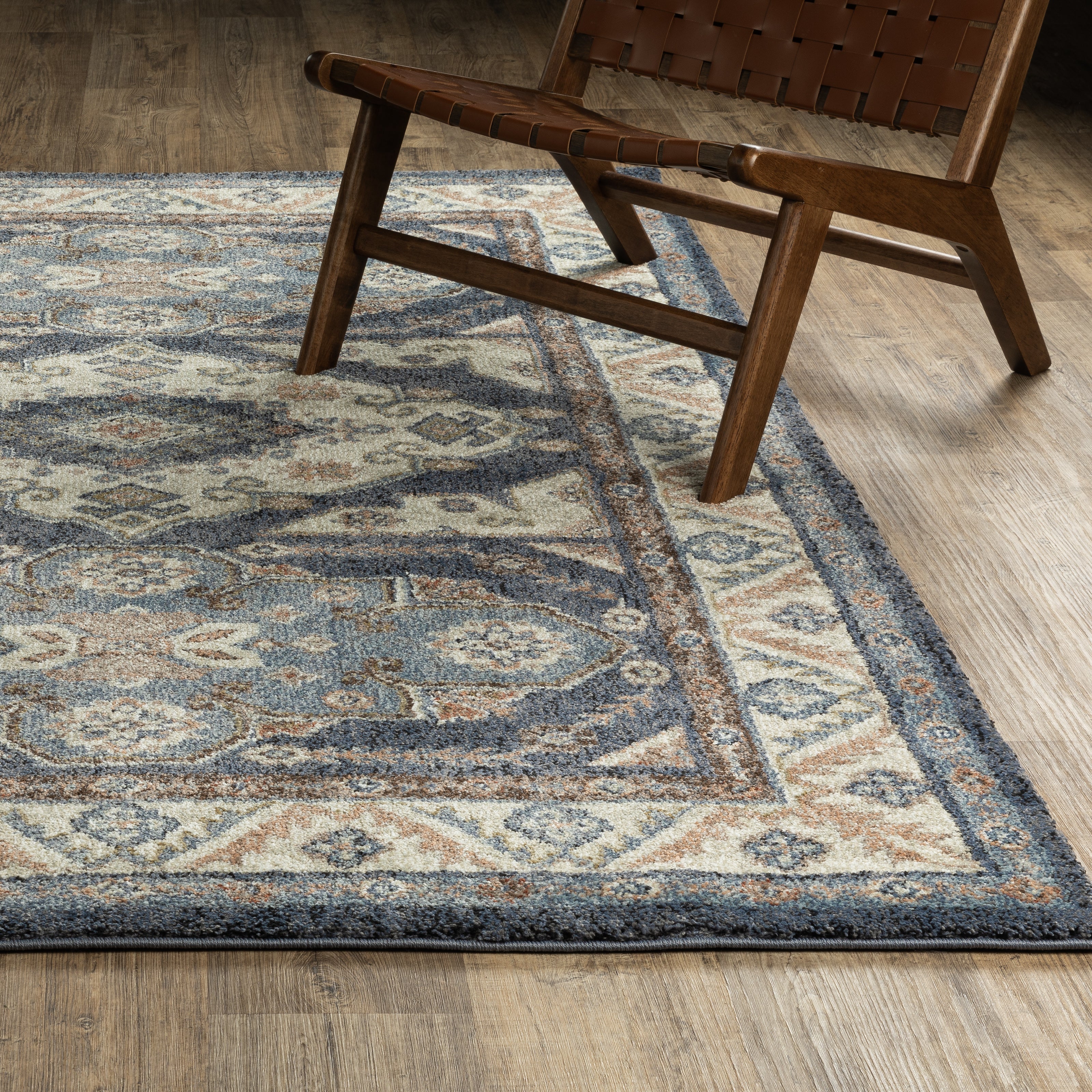 Oriental Weavers Gemma GEM02 Blue/Rust Area Rug