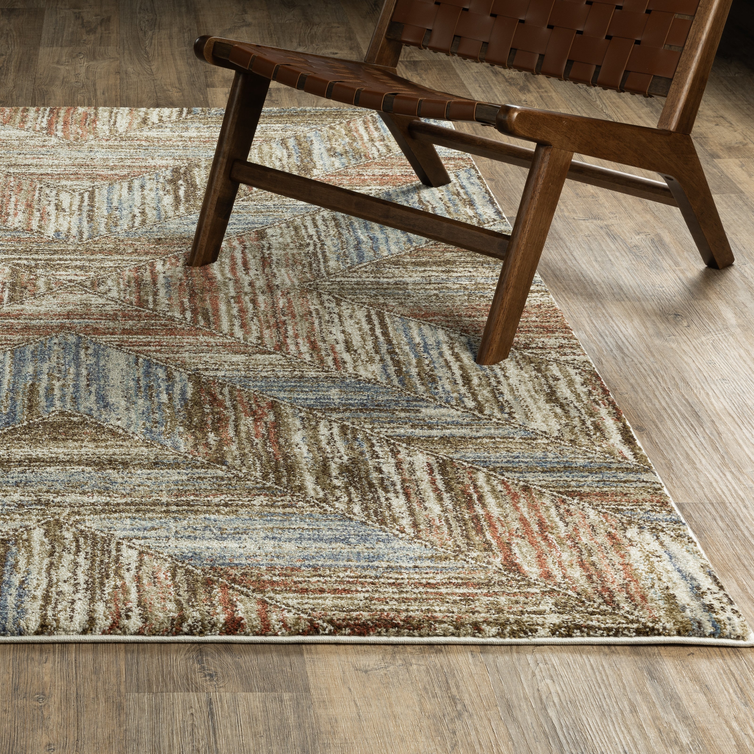 Oriental Weavers Gemma GEM04 Blue/Rust Area Rug