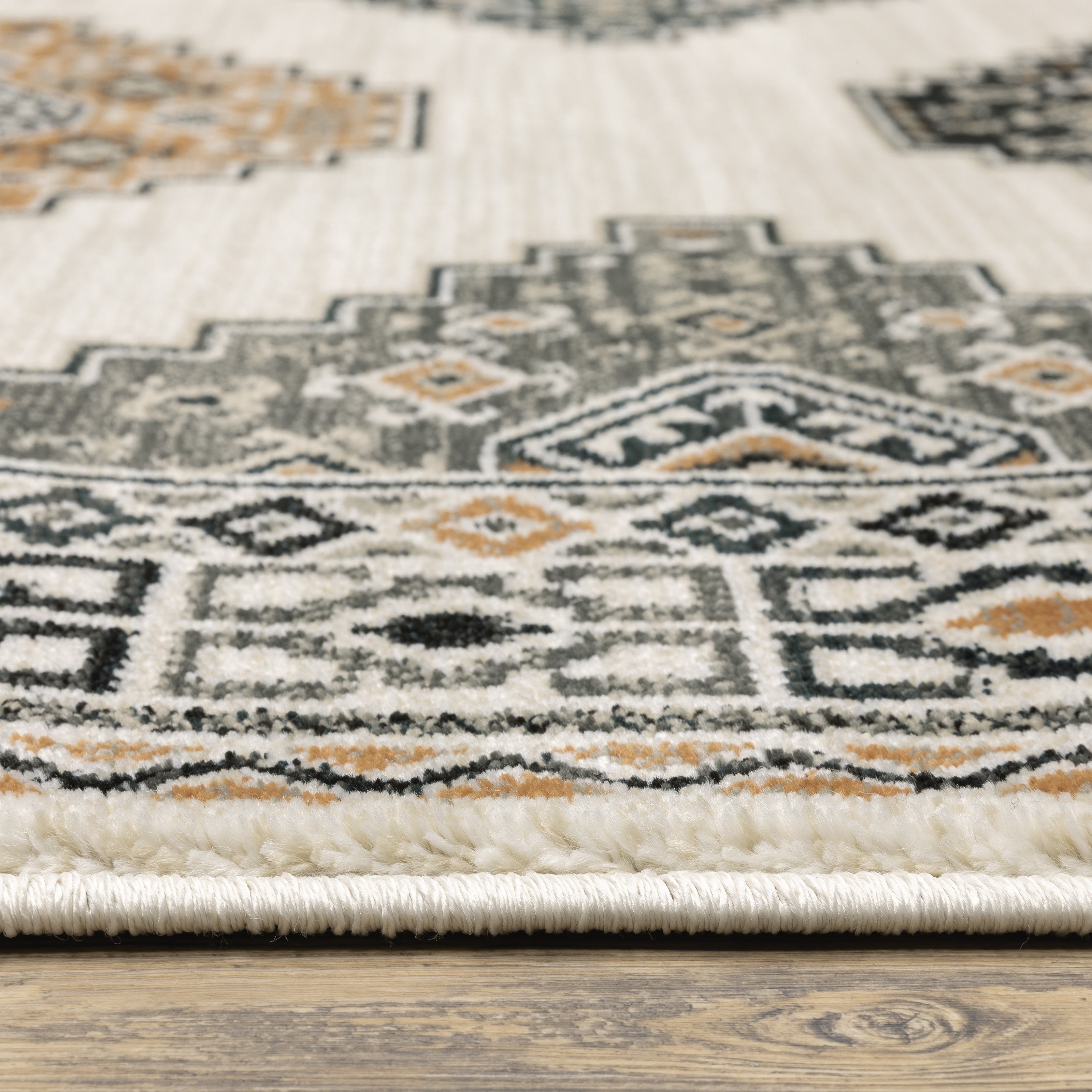Oriental Weavers Georgia 640A Ivory/Multi Area Rug