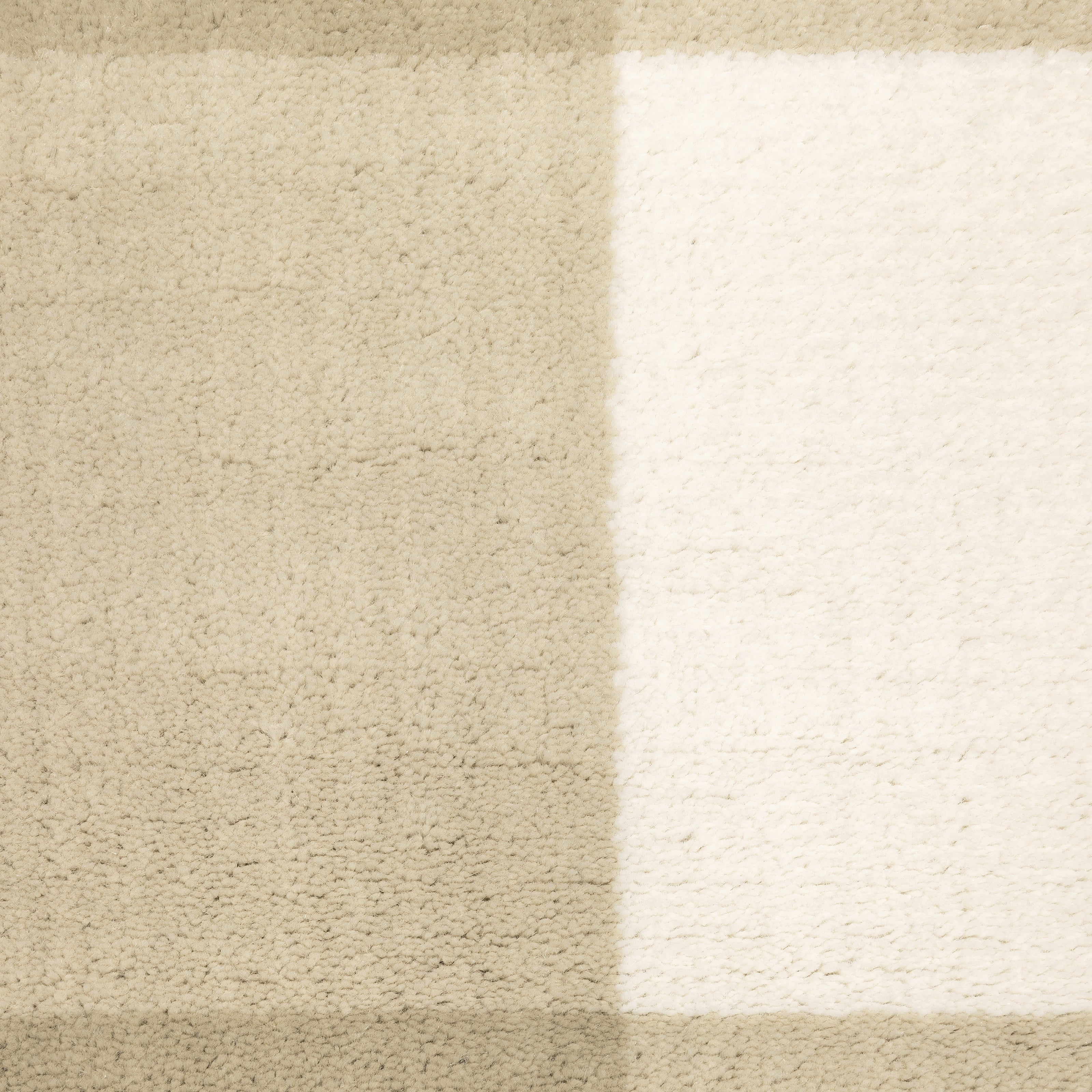 Oriental Weavers Georgia 678A Beige/Ivory Area Rug