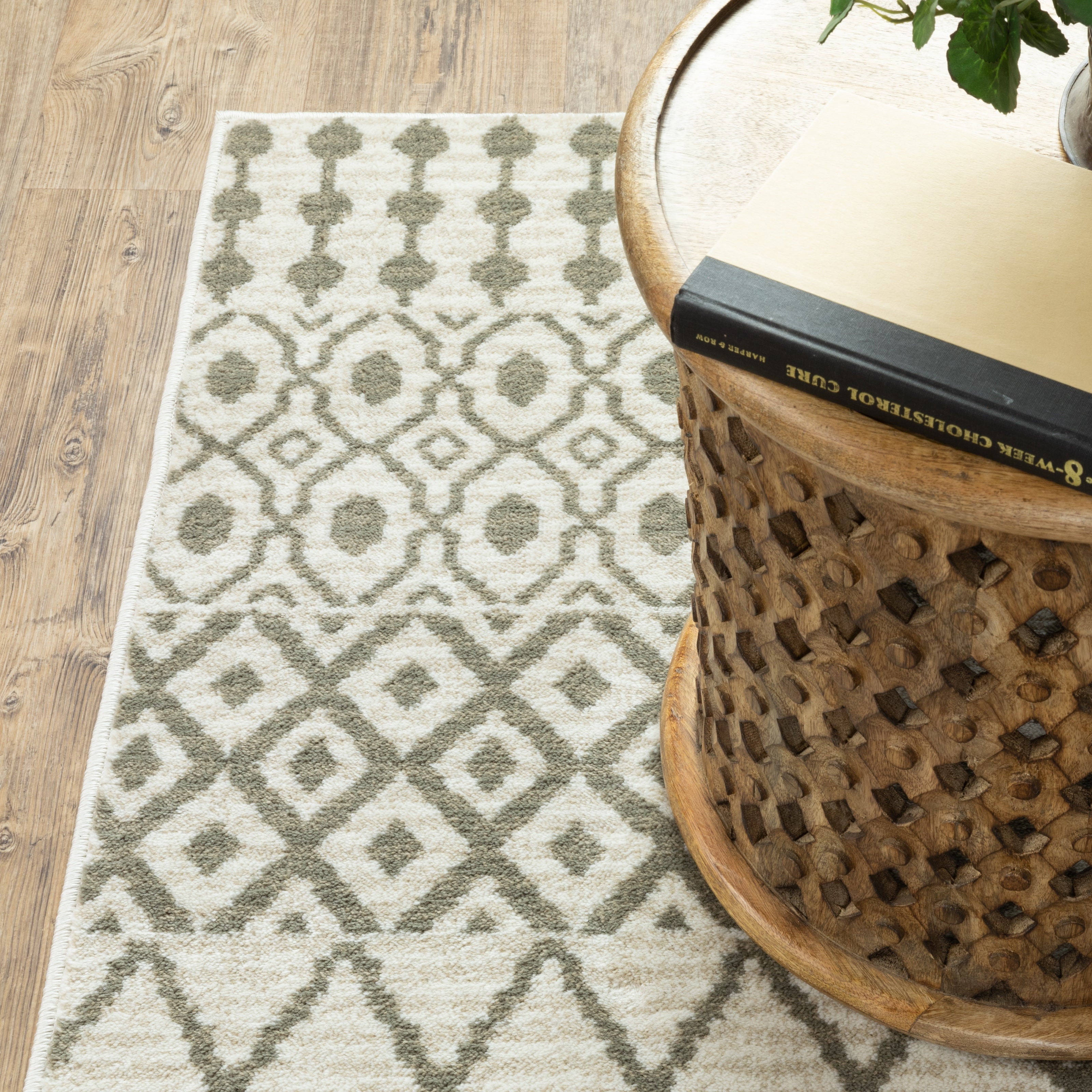 Oriental Weavers Georgia 717B Ivory/Grey Area Rug