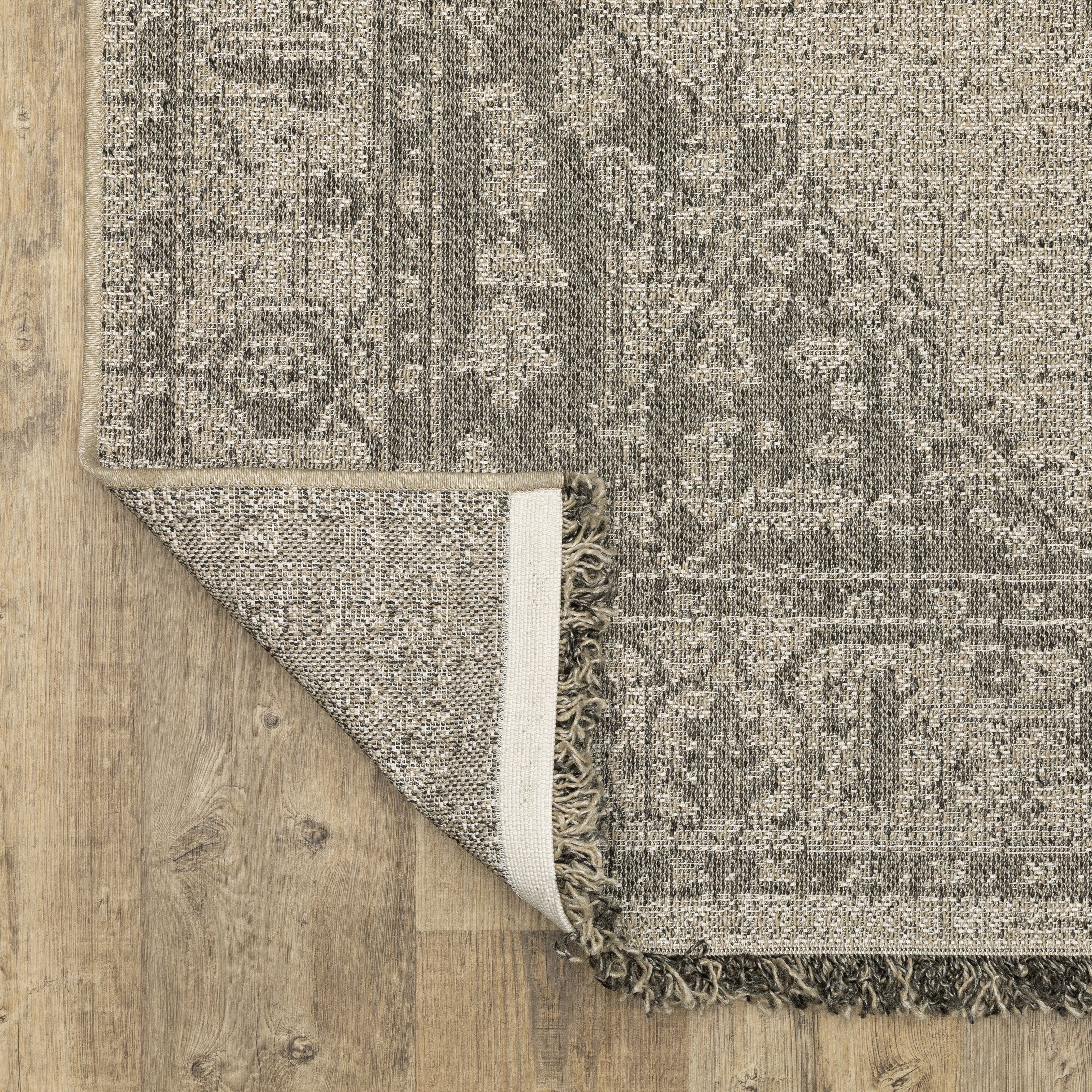 Oriental Weavers Gillian 5094X Beige/Black Area Rug