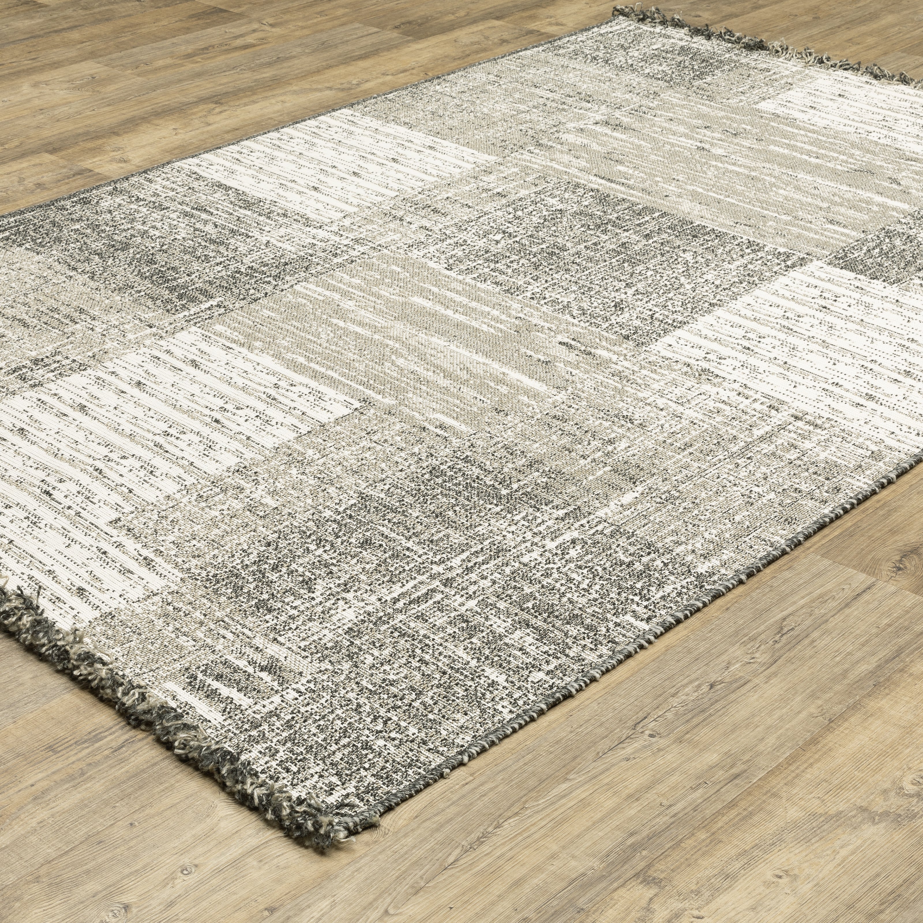 Oriental Weavers Gillian 81V Beige/Black Area Rug