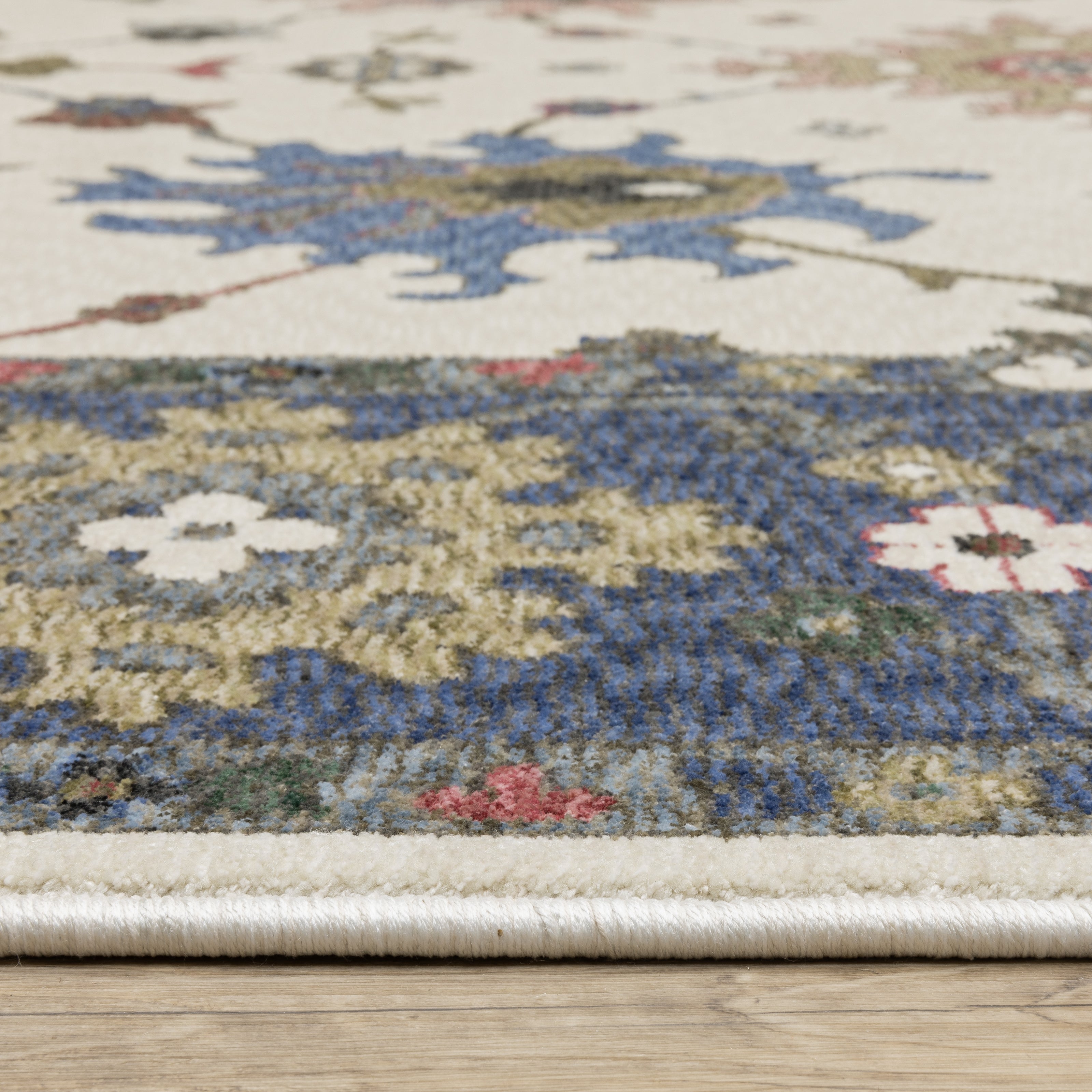 Oriental Weavers Hastings HA01E Ivory/Blue Area Rug