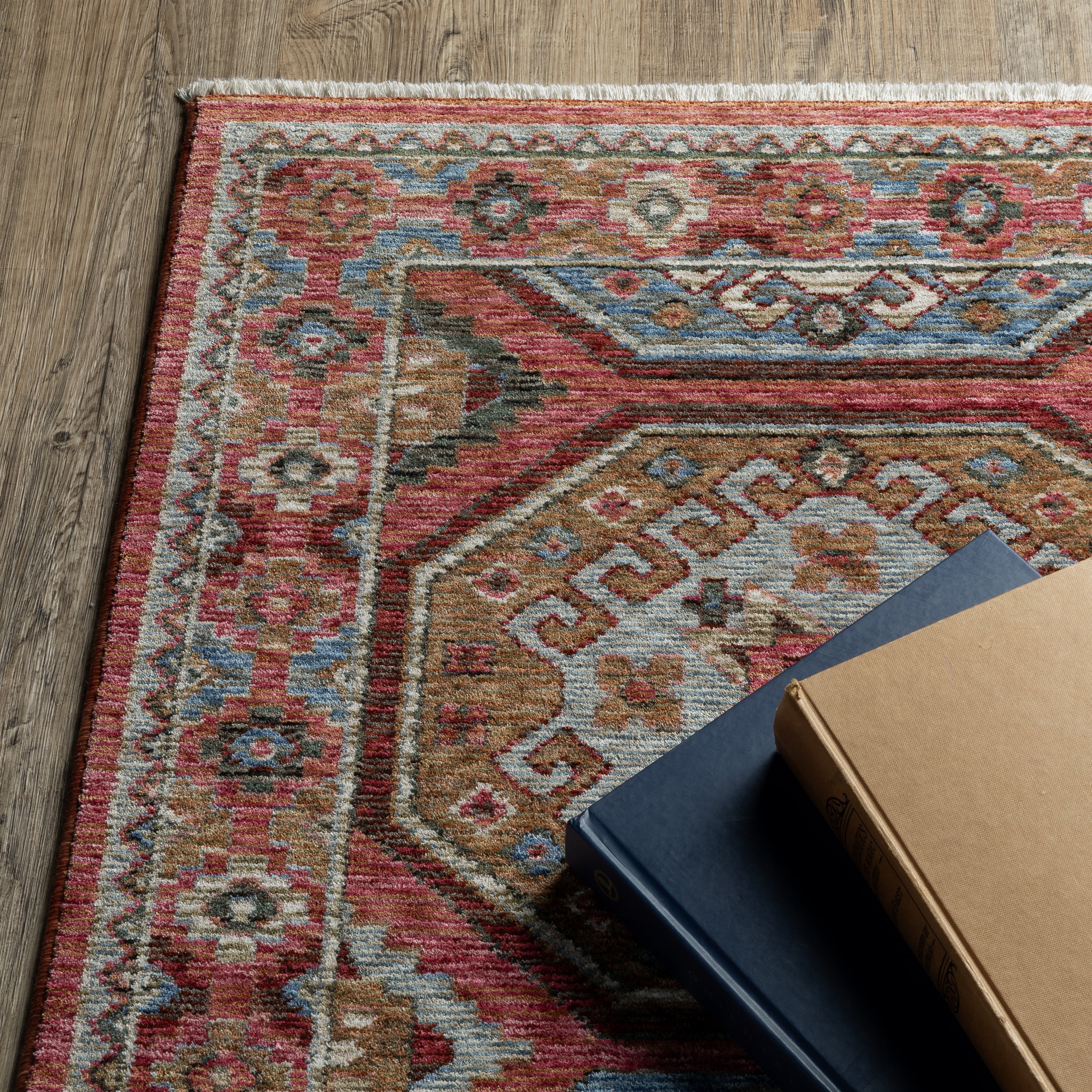 Oriental Weavers Hastings HA05R Pink/Multi Area Rug