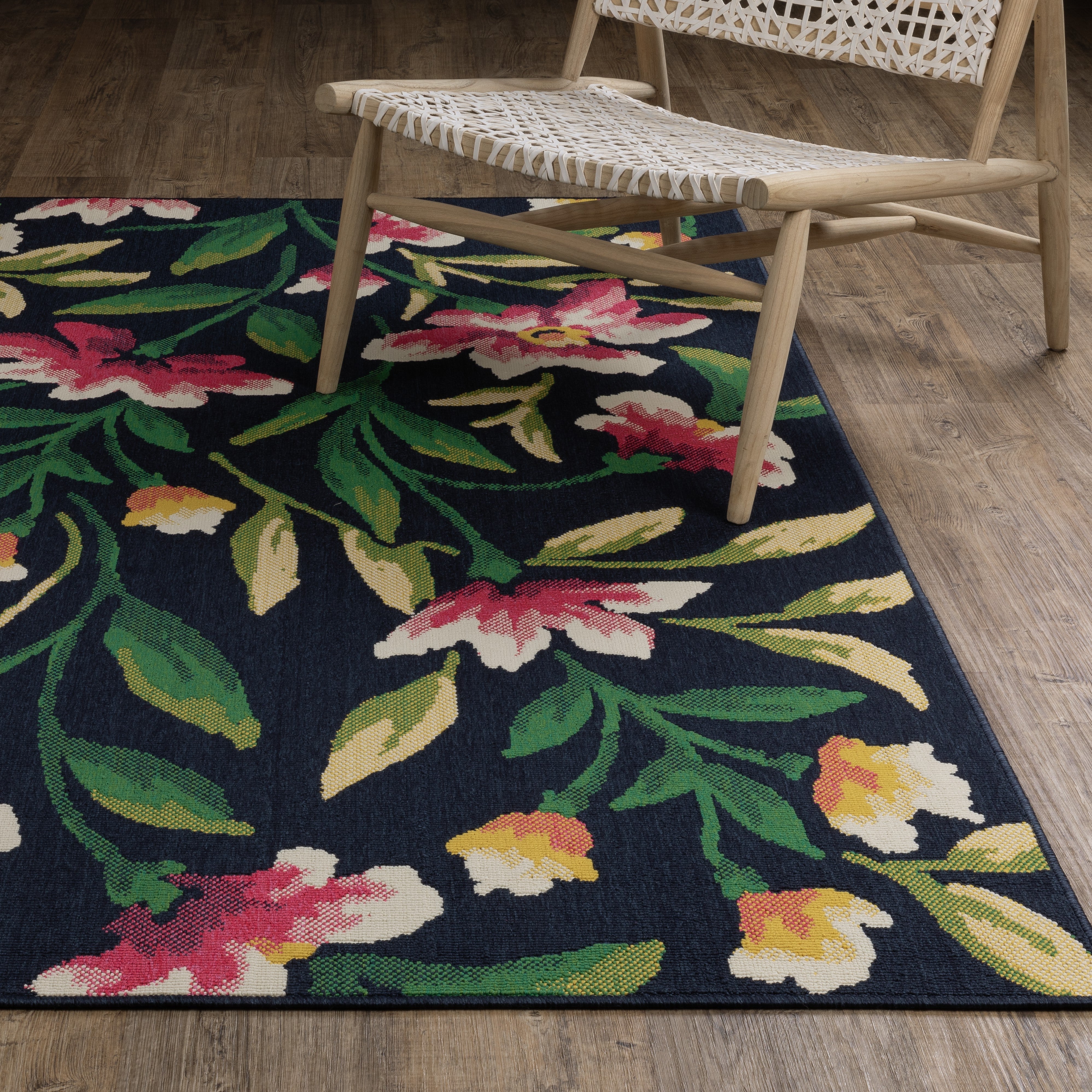 Oriental Weavers Havana HAV12 Navy/Multi Area Rug