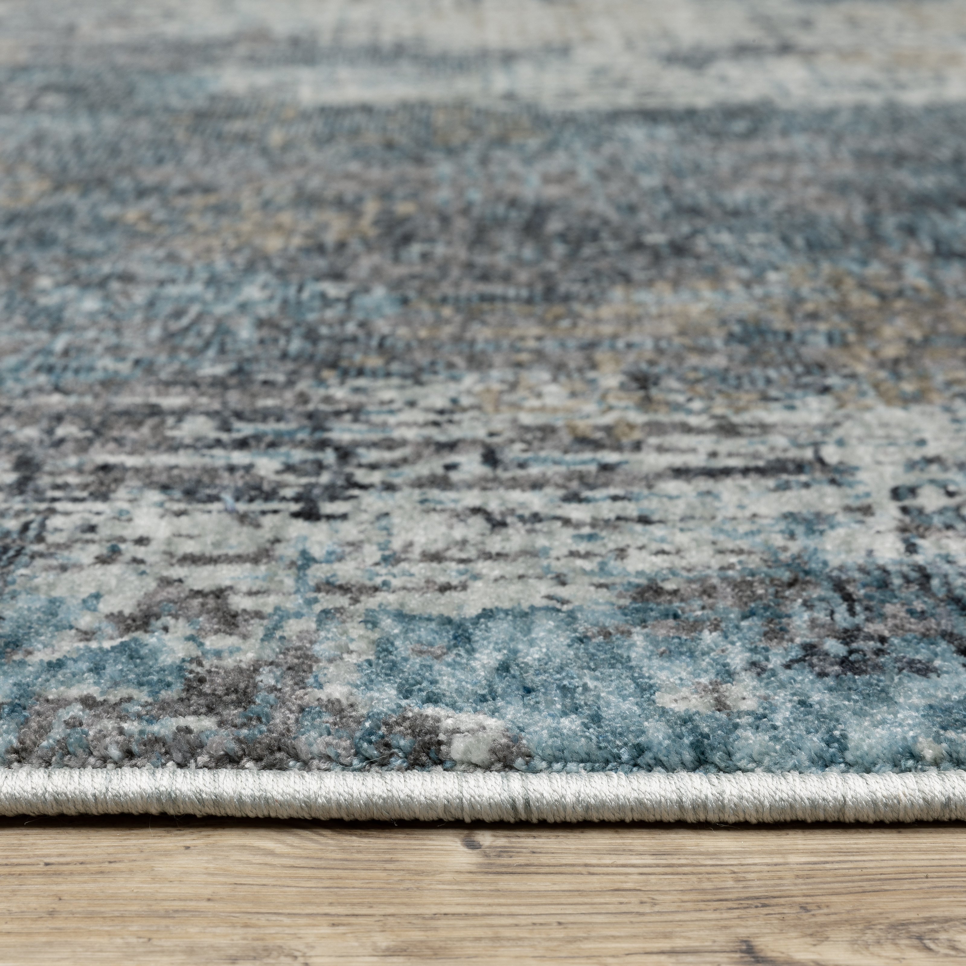 Oriental Weavers Hayden HAY03 Blue/Beige Area Rug