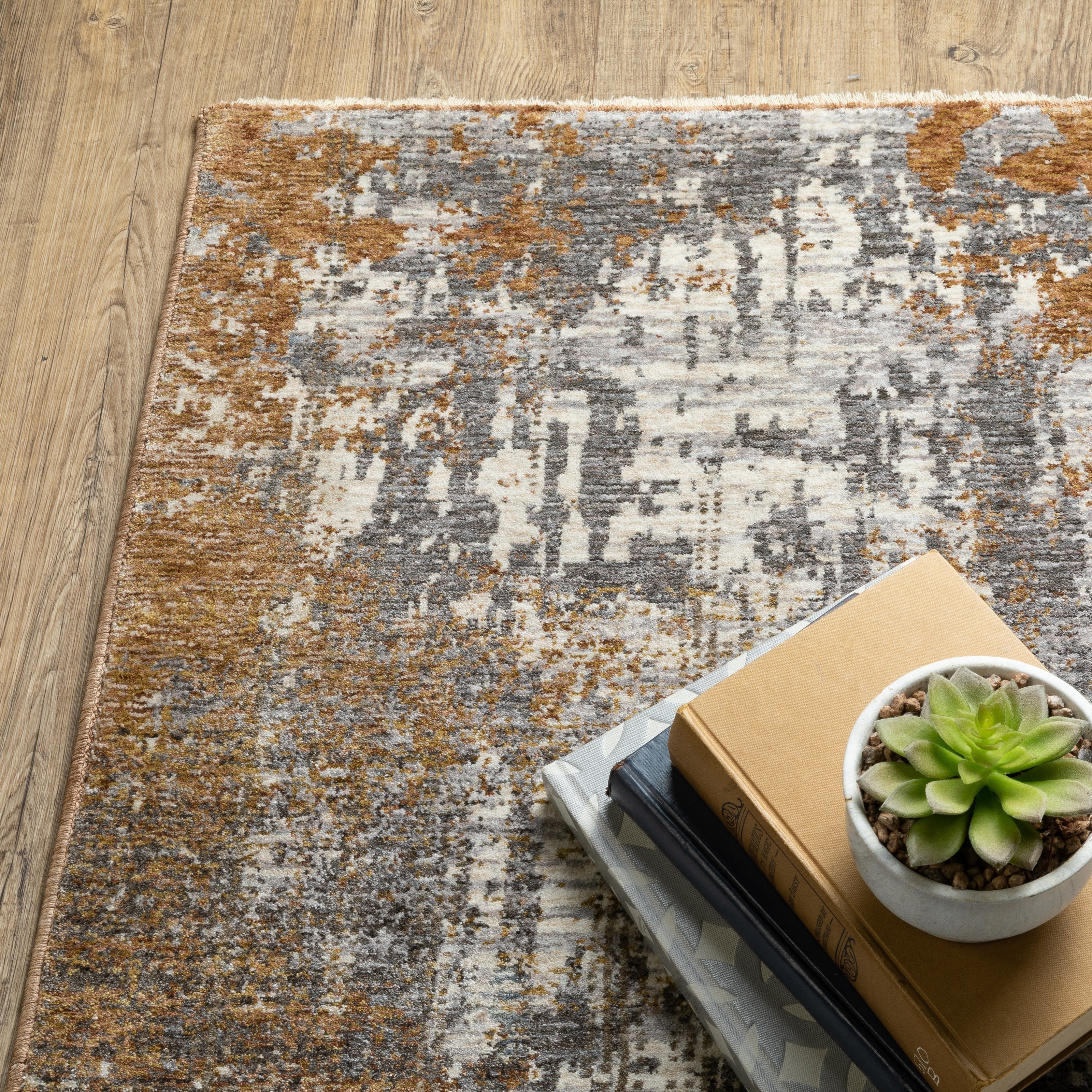 Oriental Weavers Hayden HAY06 Grey/Rust Area Rug