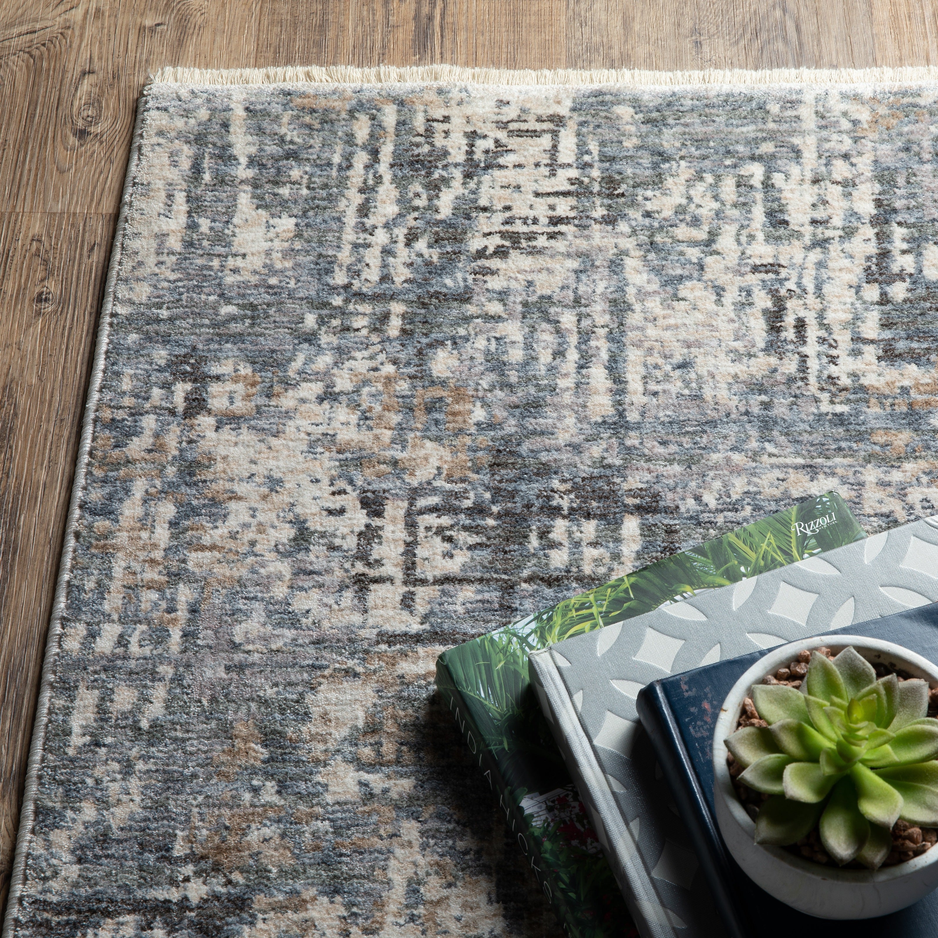 Oriental Weavers Hayden HAY08 Beige/Blue Area Rug