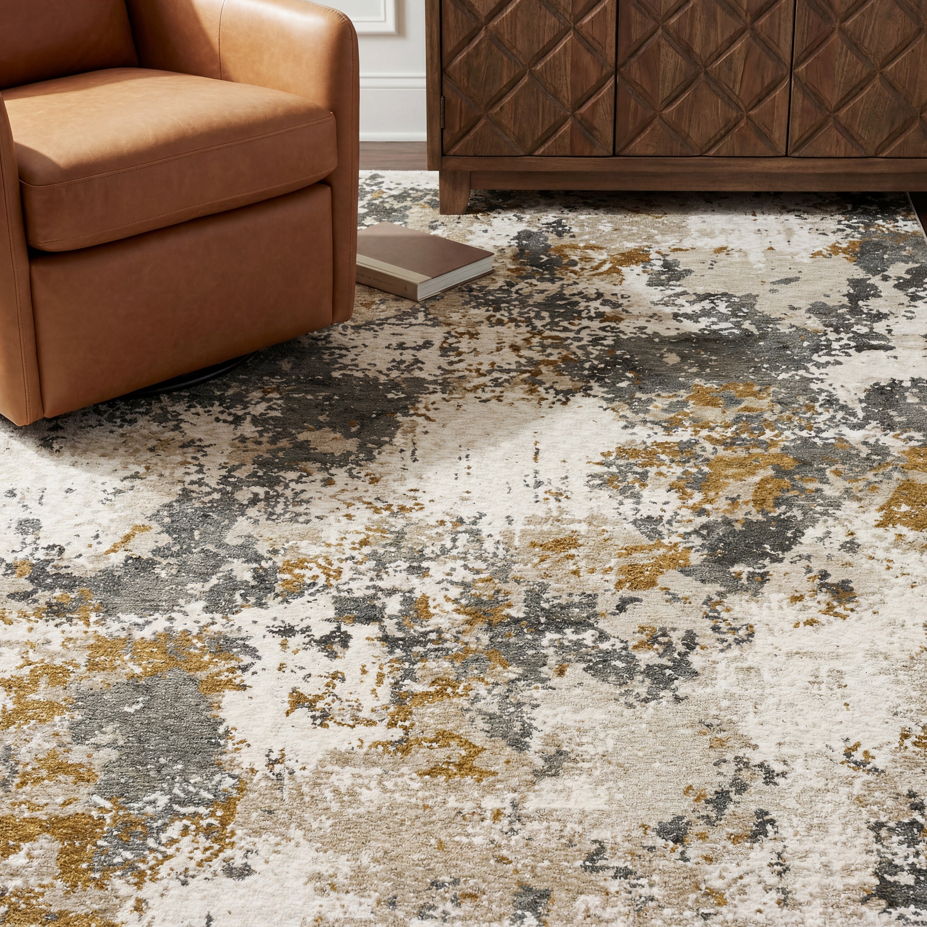 Oriental Weavers Hayden HAY10 Beige/Rust Area Rug