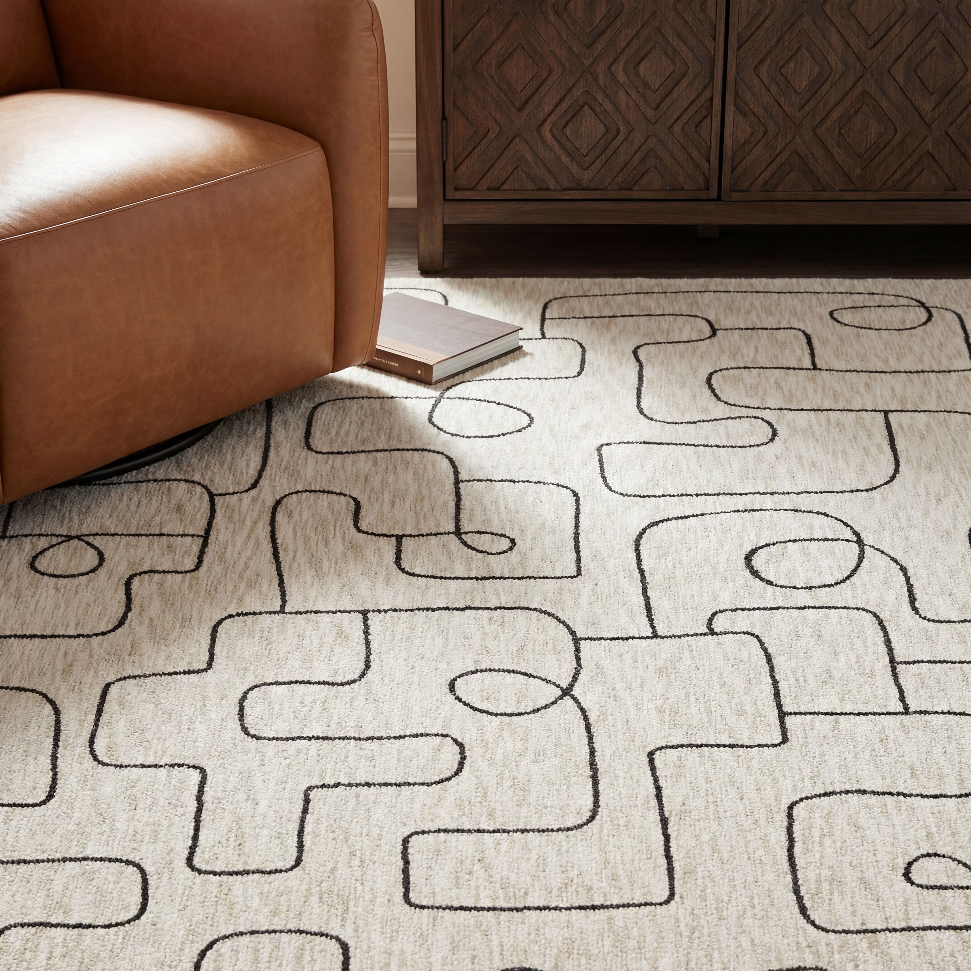 Oriental Weavers Hunter HNT06 Beige/Black Area Rug