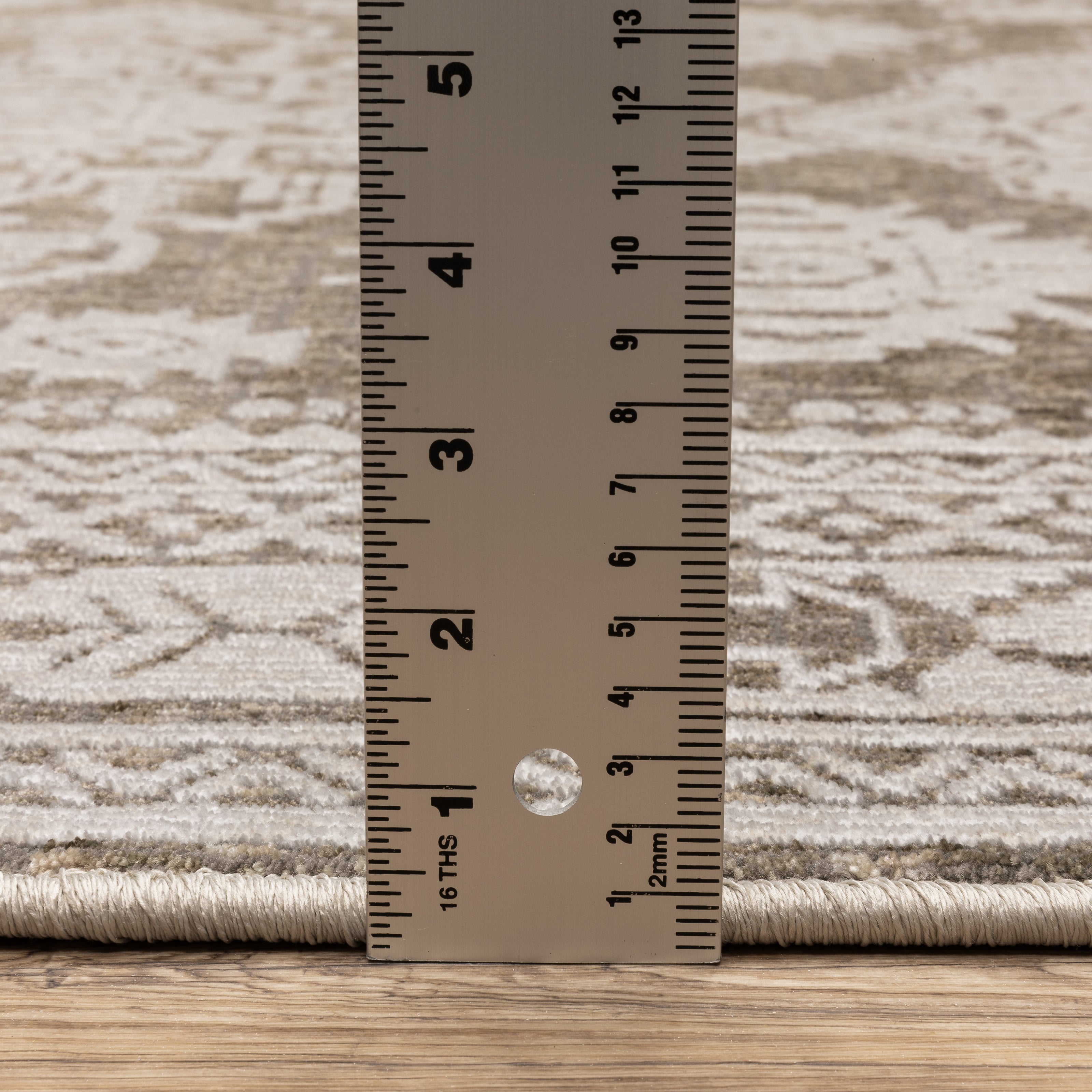 Oriental Weavers Intrigue INT06 Grey/Grey Area Rug