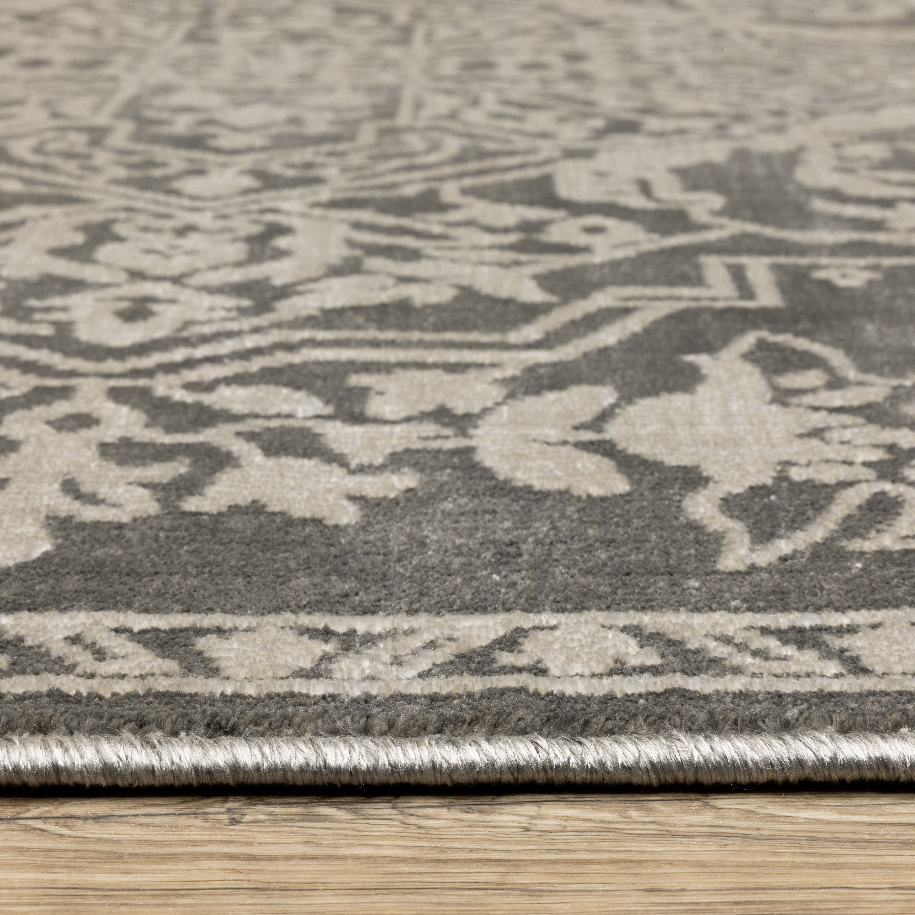 Oriental Weavers Intrigue INT12 Beige/Grey Area Rug