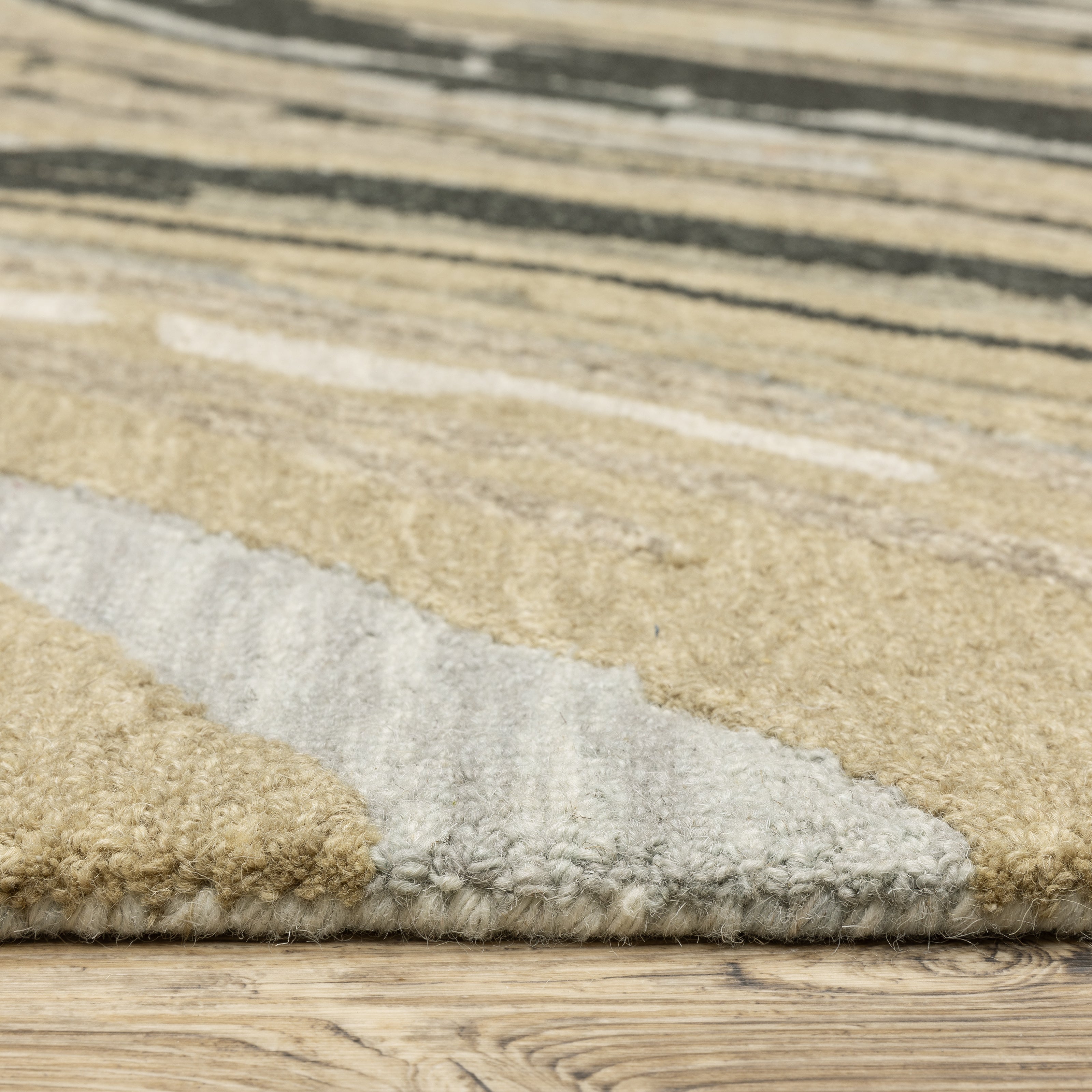 Oriental Weavers Kipton KIP05 Grey/Gold Area Rug