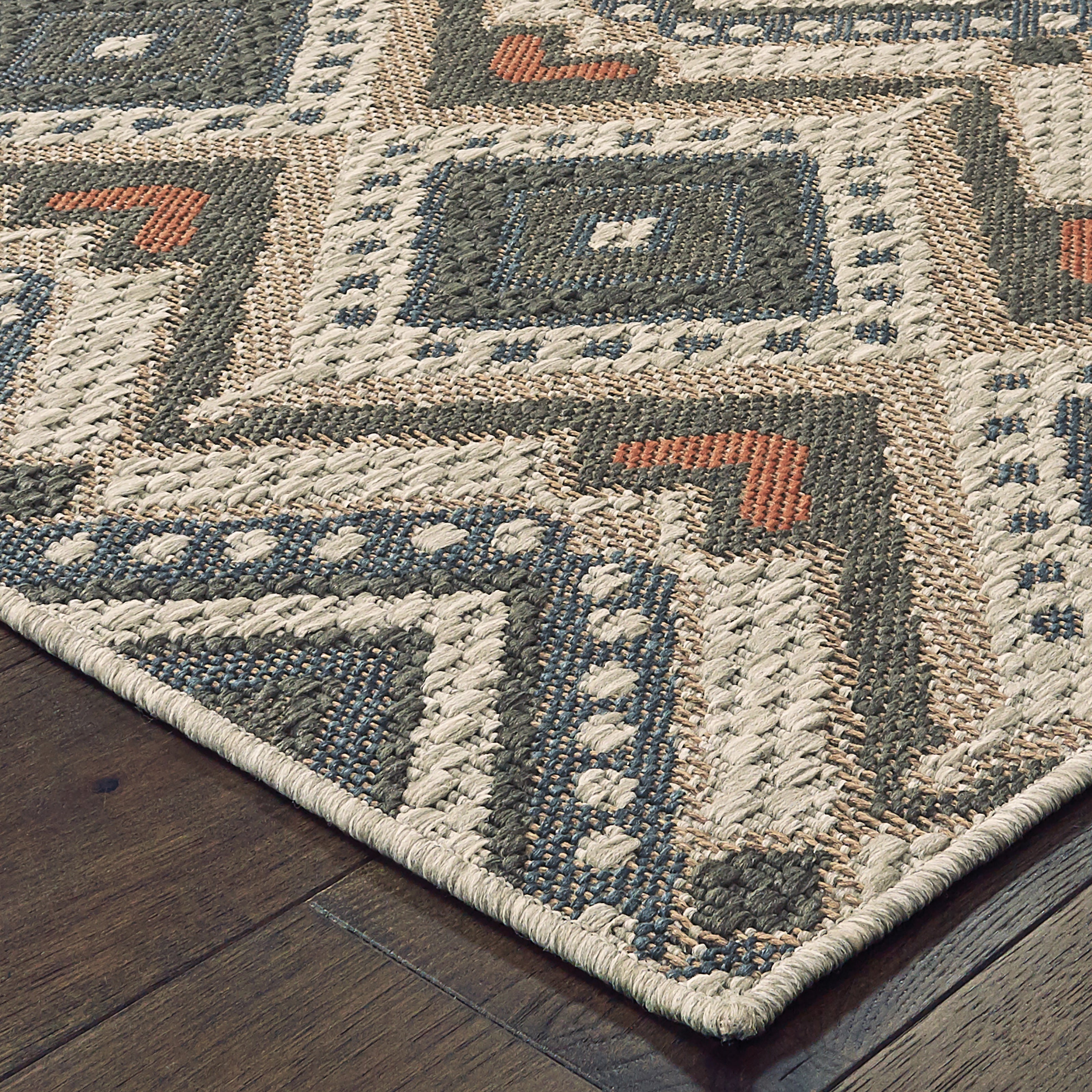 Oriental Weavers Latitude 2X Grey/Orange Area Rug