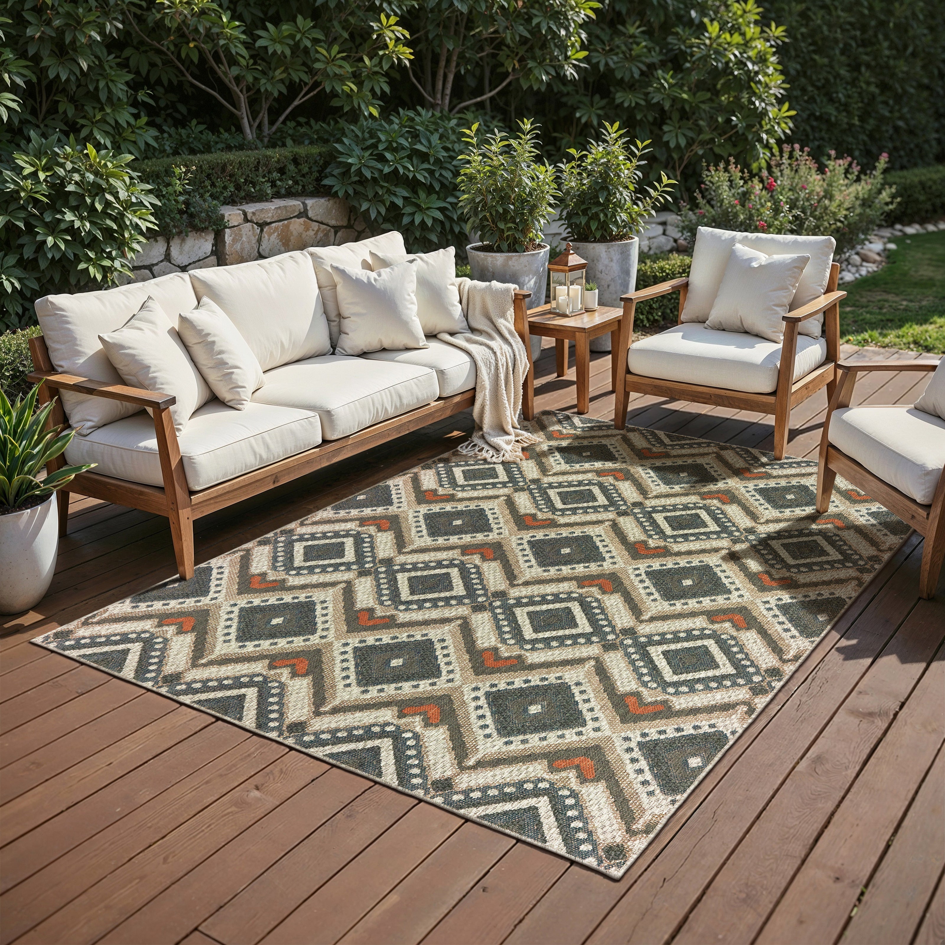 Oriental Weavers Latitude 2X Grey/Orange Area Rug
