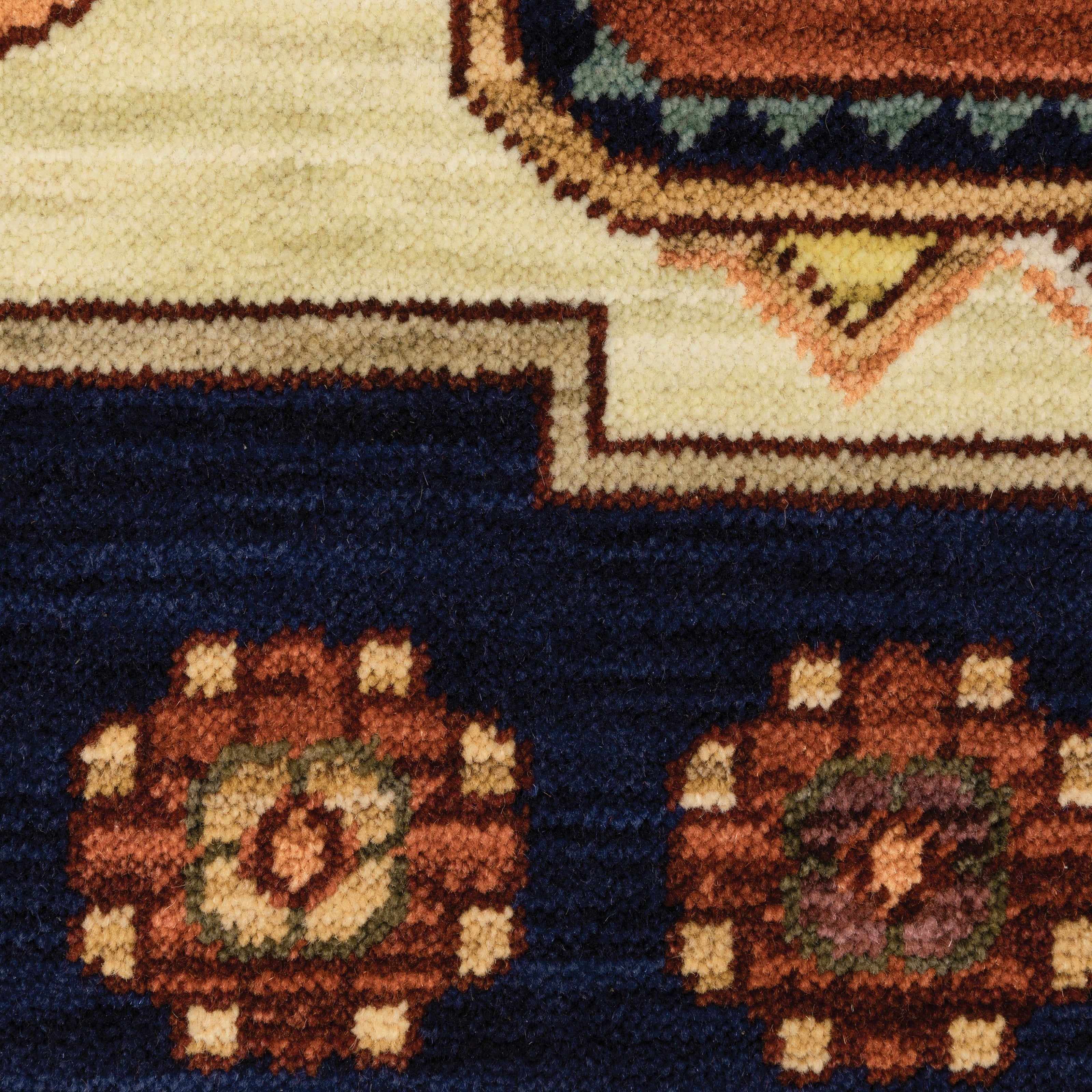 Oriental Weavers Lilihan 90B Blue/Red Area Rug