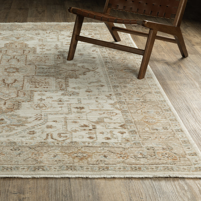Oriental Weavers Lola LLA01 Beige/Gold Area Rug