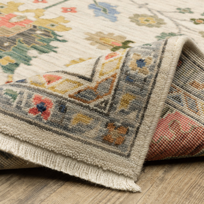 Oriental Weavers Lucca 2888L Ivory/Multi Area Rug