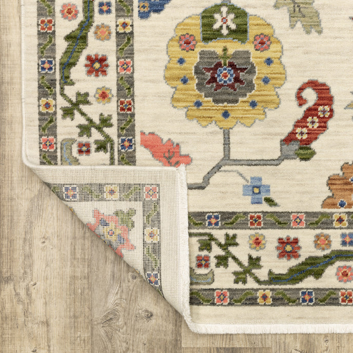 Oriental Weavers Lucca 5506W Ivory/Multi Area Rug