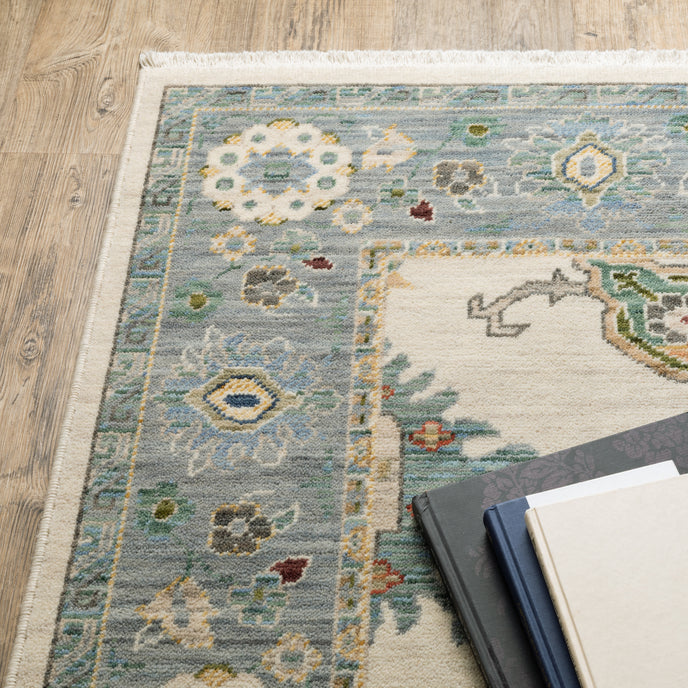 Oriental Weavers Lucca 846H Ivory/Blue Area Rug