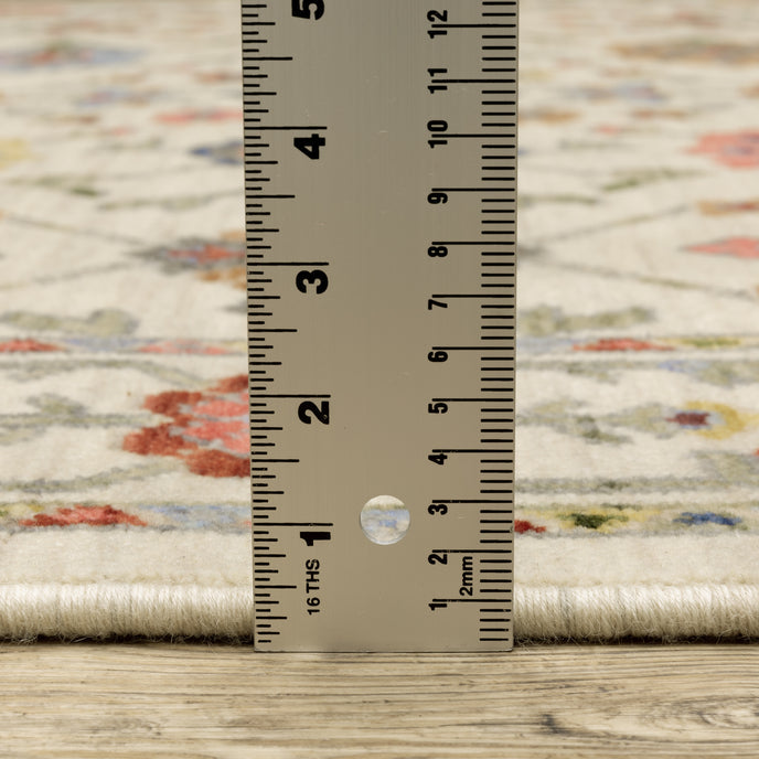 Oriental Weavers Lucca 93W Ivory/Multi Area Rug