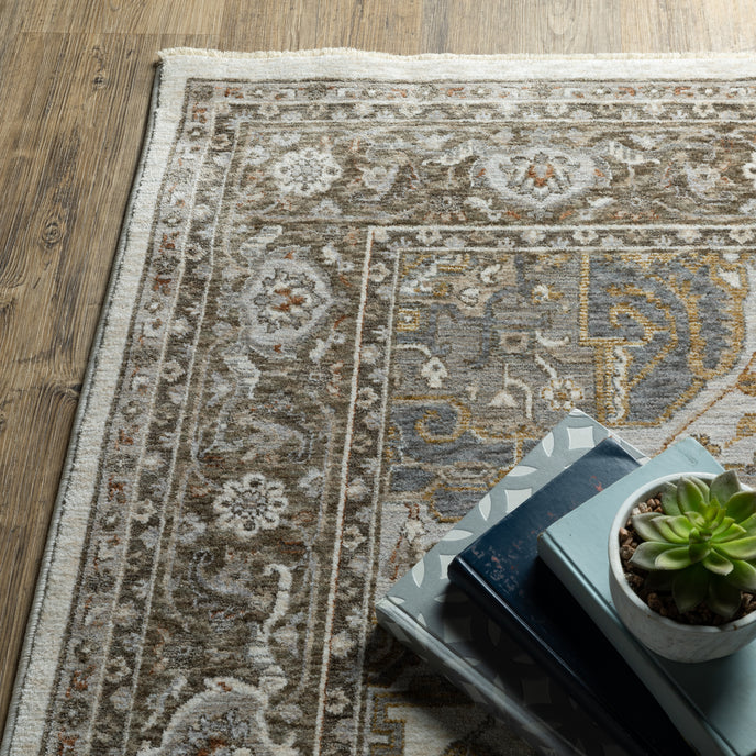 Oriental Weavers Maharaja 1144Y Ivory/Gold Area Rug