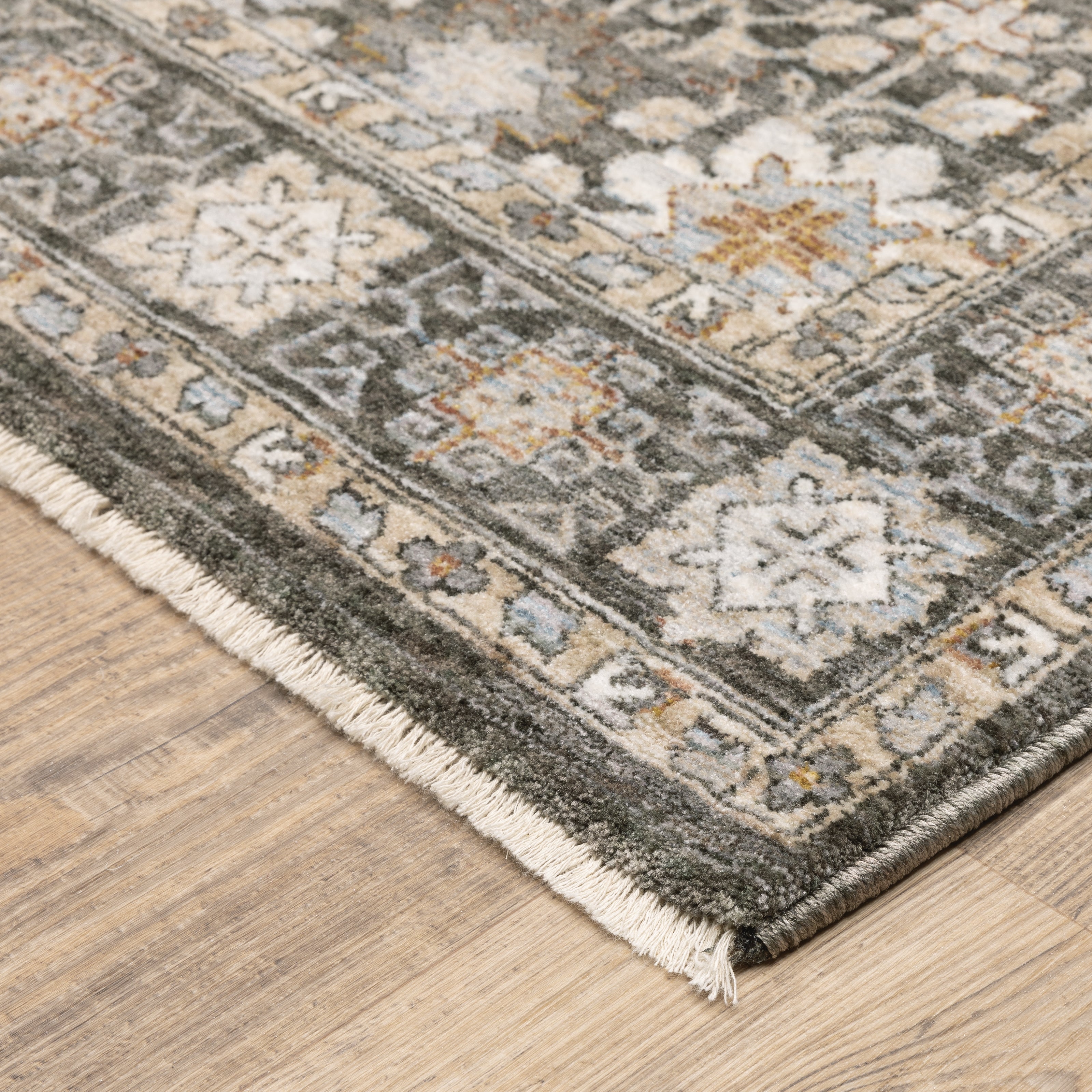 Oriental Weavers Maharaja 71N Charcoal/Ivory Area Rug
