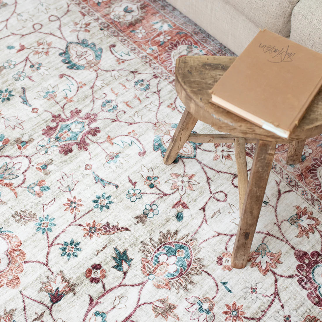 Oriental Weavers Sumter SUM03 Ivory/Rust Area Rug