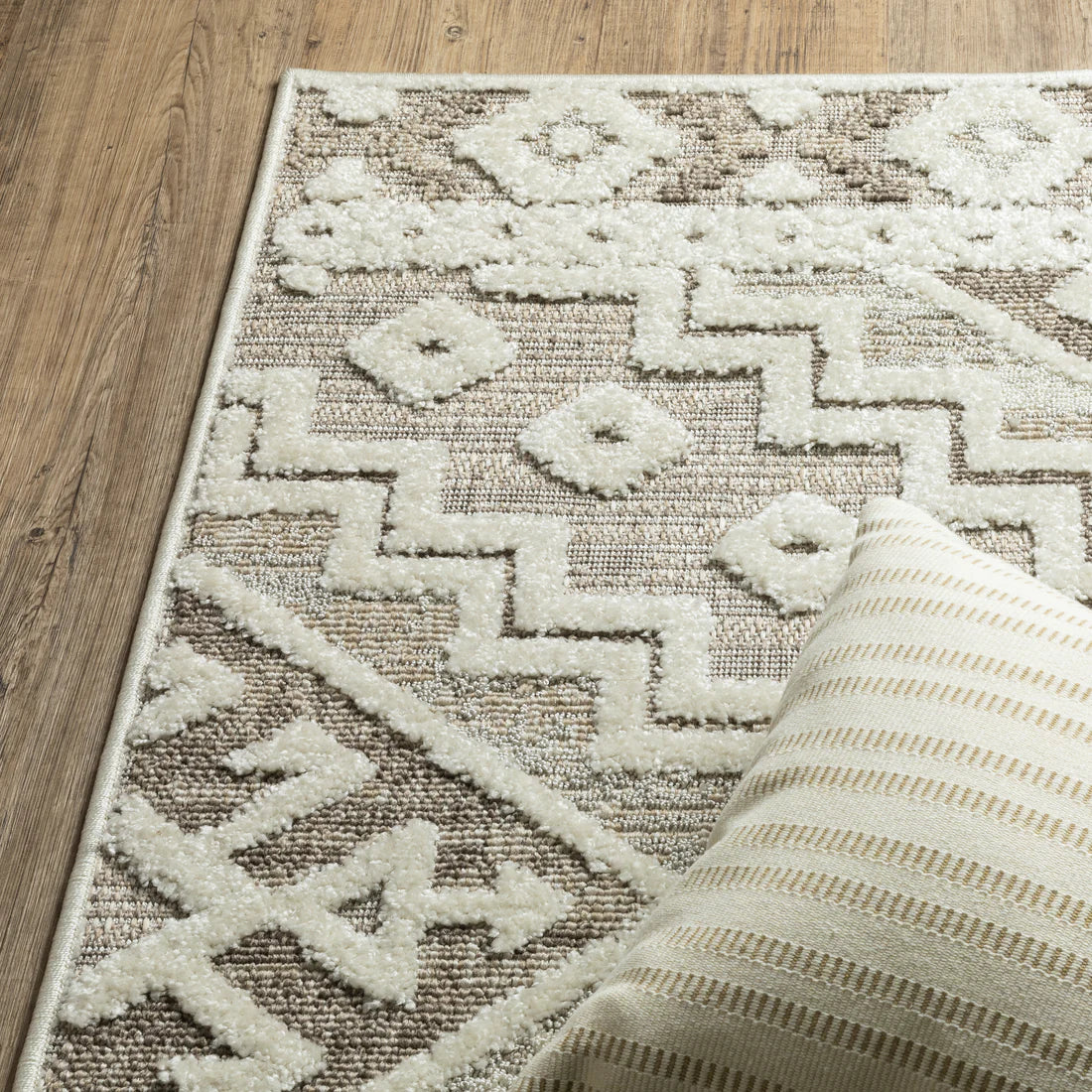Oriental Weavers Tangier TAN03 Beige/Brown Area Rug