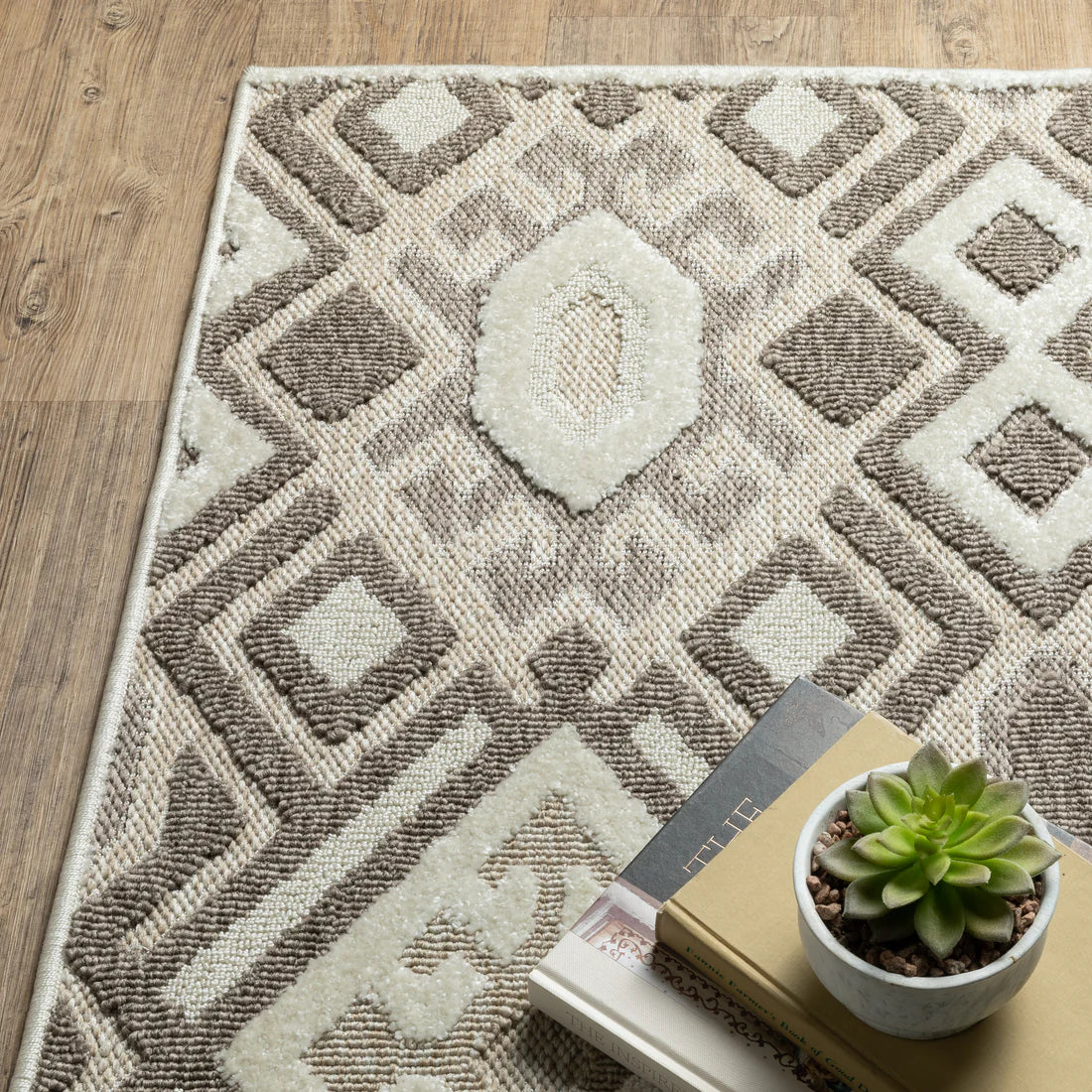 Oriental Weavers Tangier TAN10 Brown/Beige Area Rug