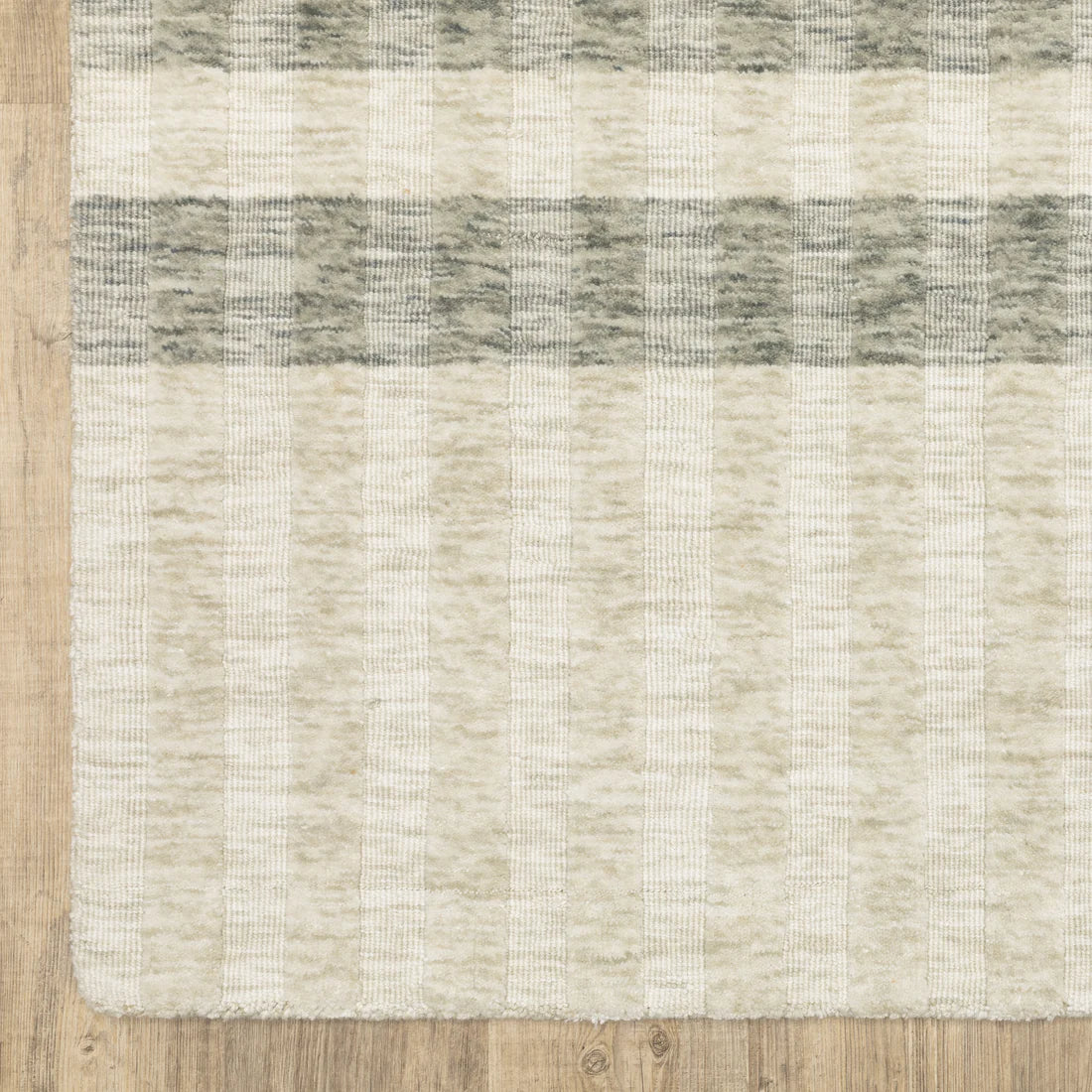 Oriental Weavers Thatcher THA01 Beige/Grey Area Rug