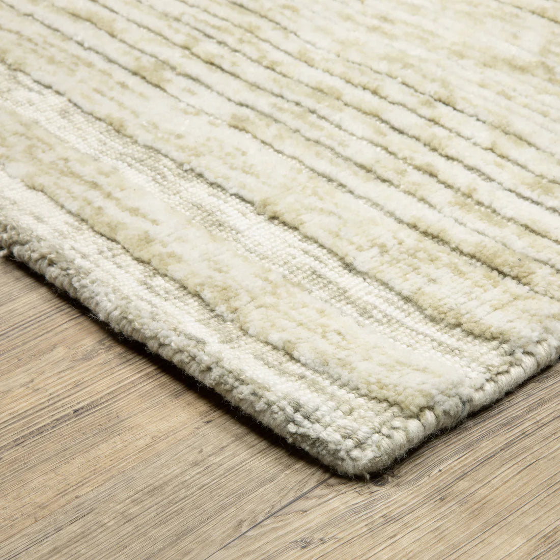 Oriental Weavers Thatcher THA03 Beige/Beige Area Rug