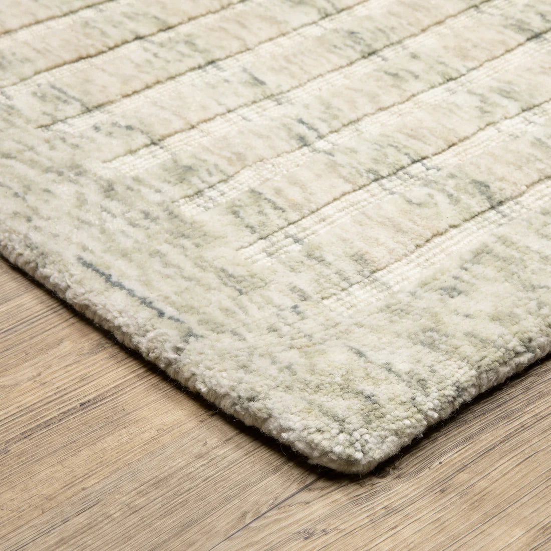 Oriental Weavers Thatcher THA05 Beige/Green Area Rug