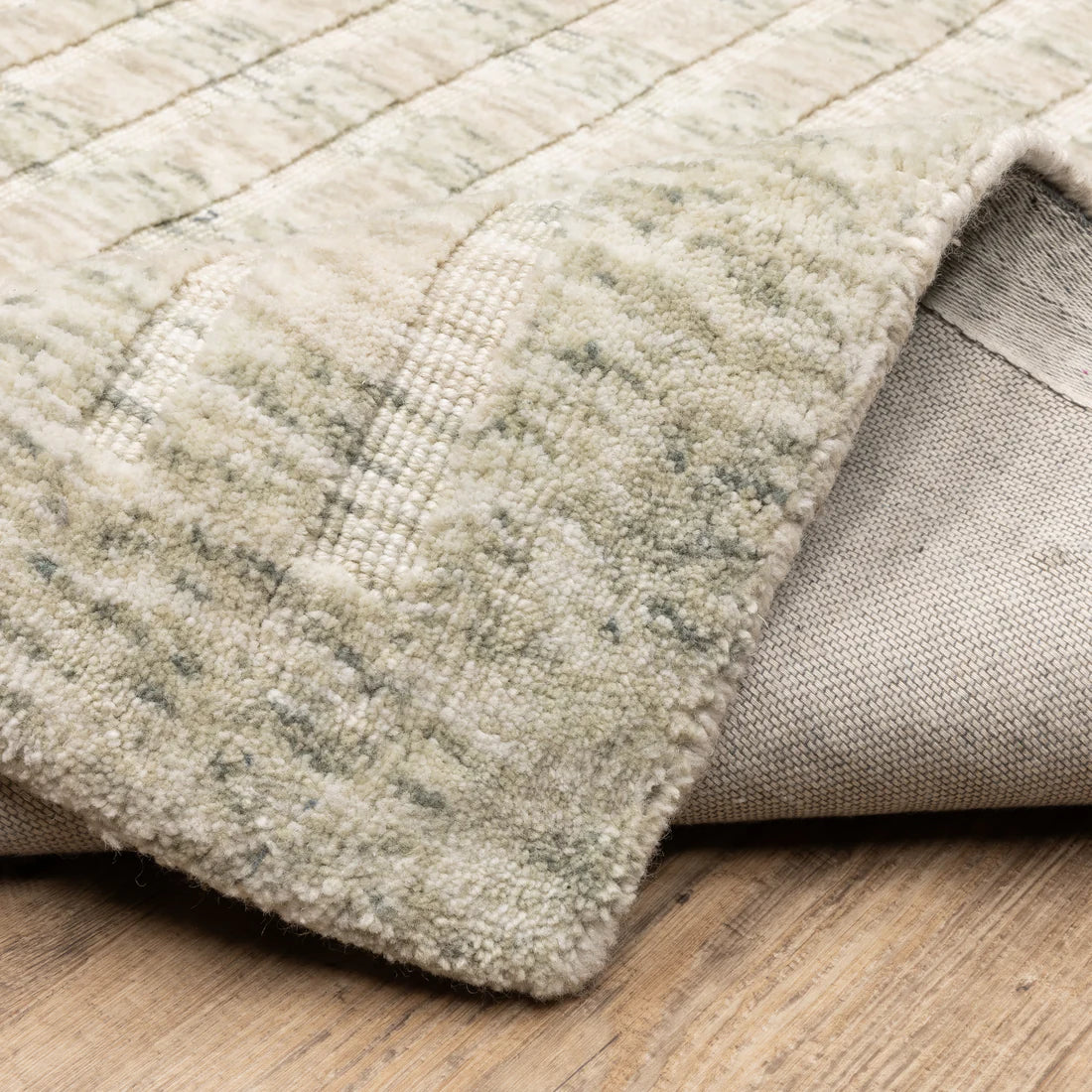 Oriental Weavers Thatcher THA05 Beige/Green Area Rug