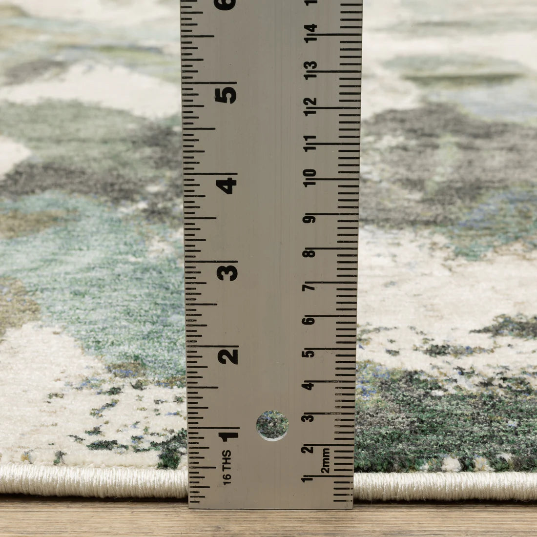 Oriental Weavers Tisdell TIS04 Blue/Green Area Rug