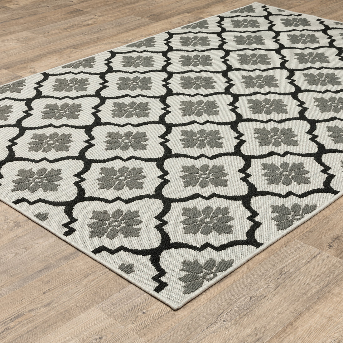Oriental Weavers Torrey 5562E Beige/Black Area Rug