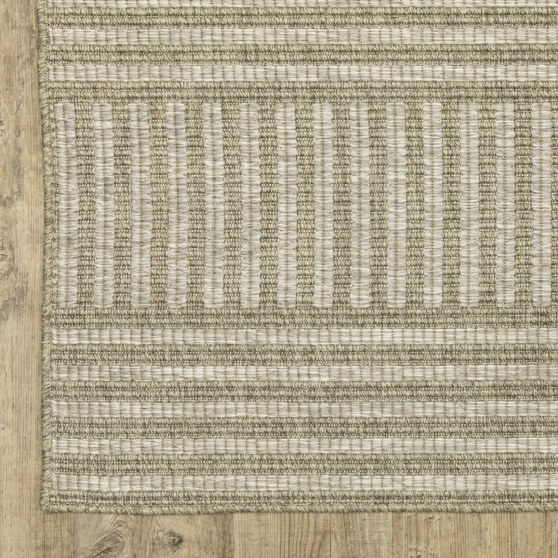 Oriental Weavers Tortuga TR02A Beige/Black Area Rug