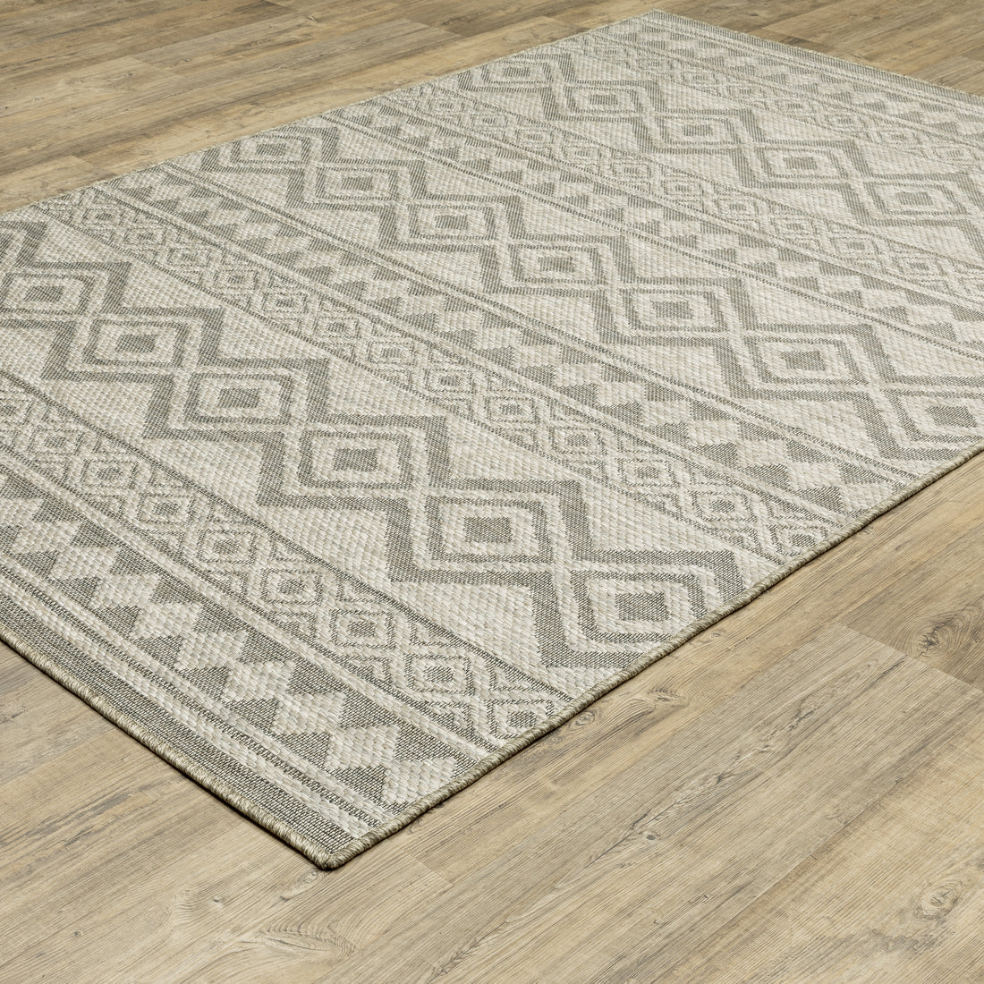 Oriental Weavers Tortuga TR03A Beige/Black Area Rug