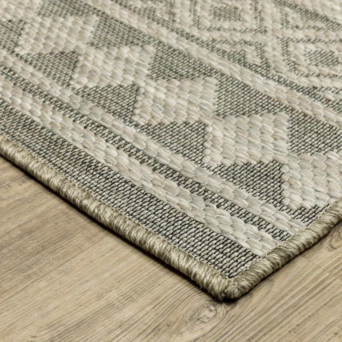 Oriental Weavers Tortuga TR03A Beige/Black Area Rug