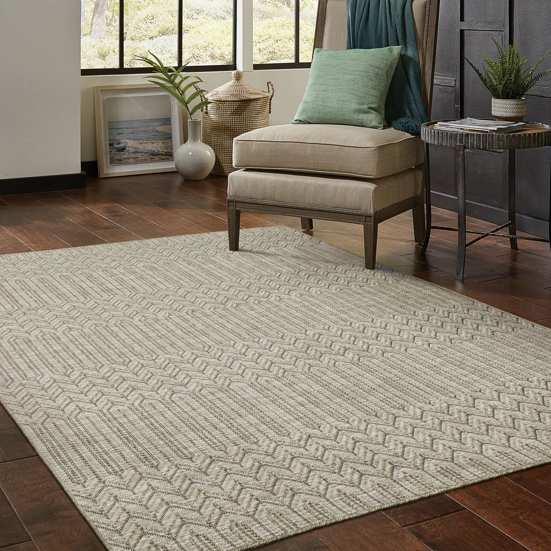 Oriental Weavers Tortuga TR09A Beige/Black Area Rug