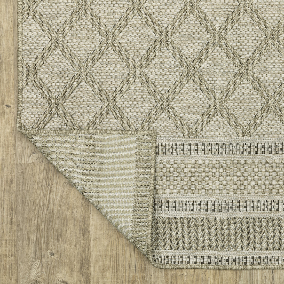 Oriental Weavers Tortuga TR10A Beige/Black Area Rug