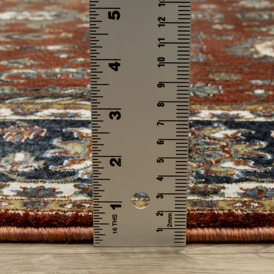 Oriental Weavers Vivian VI05X Red/Navy Area Rug