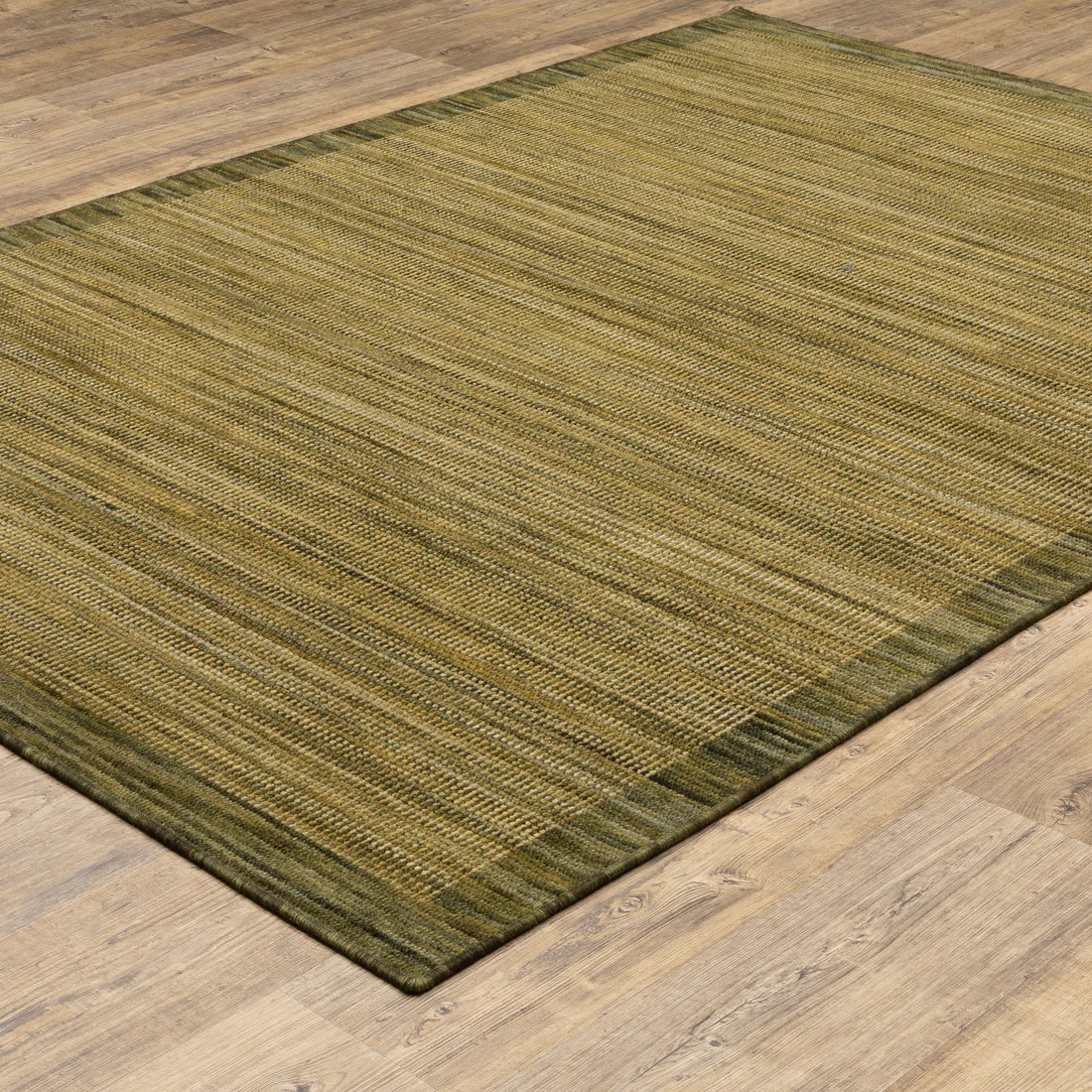Oriental Weavers Warner WRN02 Green/Green Area Rug