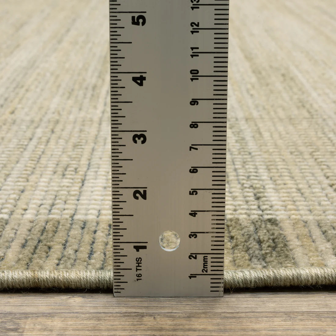 Oriental Weavers Warner WRN04 Grey/Grey Area Rug