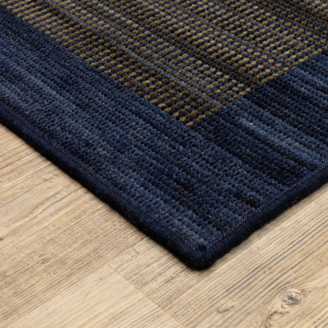 Oriental Weavers Warner WRN07 Blue/Blue Area Rug