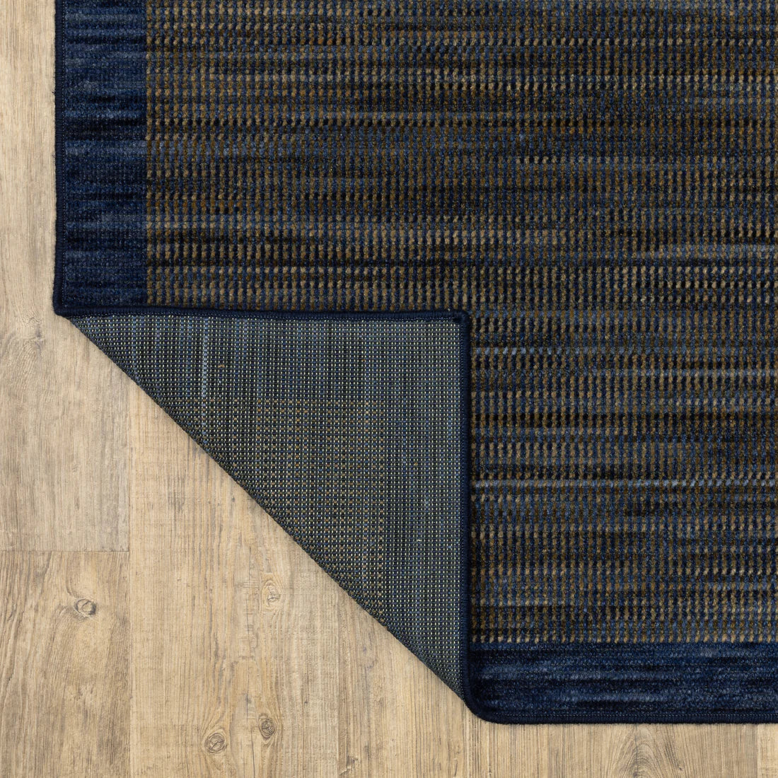 Oriental Weavers Warner WRN07 Blue/Blue Area Rug