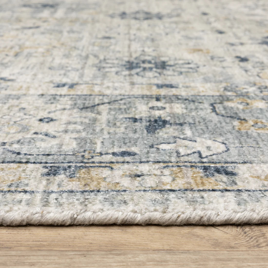 Oriental Weavers Windham WIN01 Ivory/Blue Area Rug