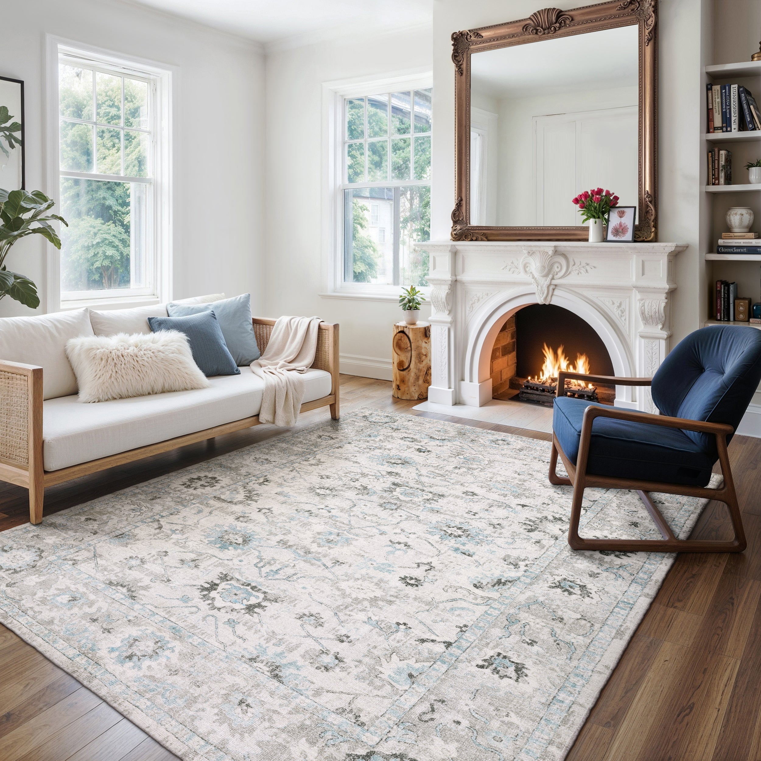 Oriental Weavers Windham WIN04 Ivory/Blue Area Rug