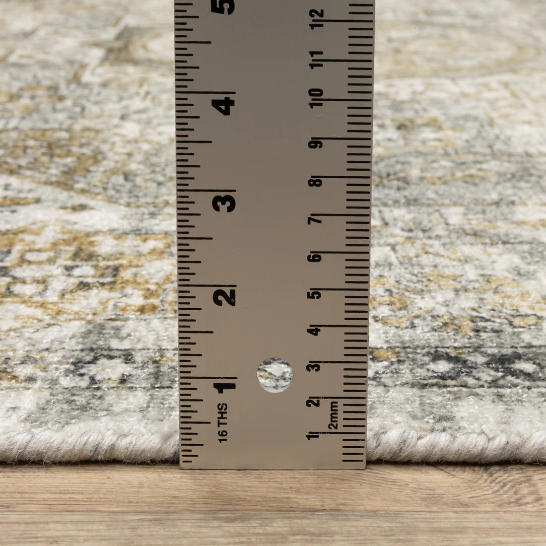 Oriental Weavers Windham WIN05 Grey/Gold Area Rug